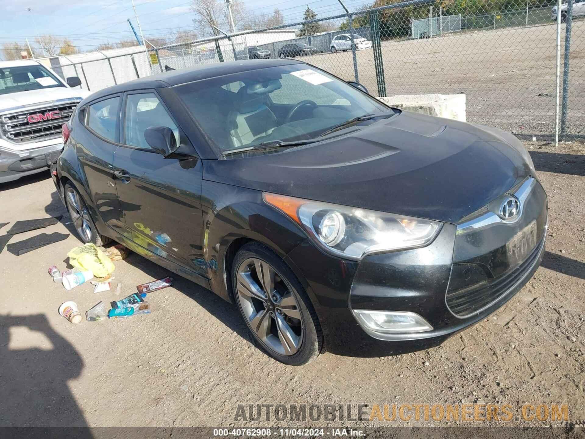 KMHTC6AD6CU083032 HYUNDAI VELOSTER 2012