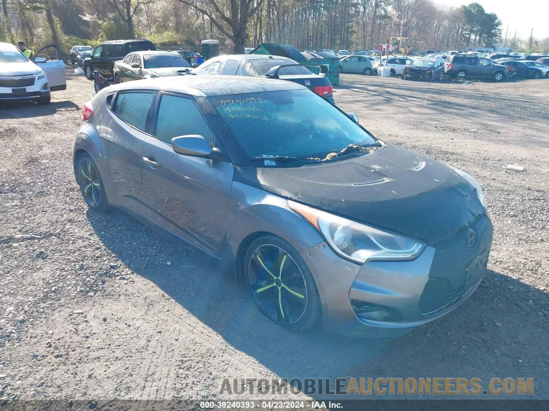 KMHTC6AD7DU099726 HYUNDAI VELOSTER 2013