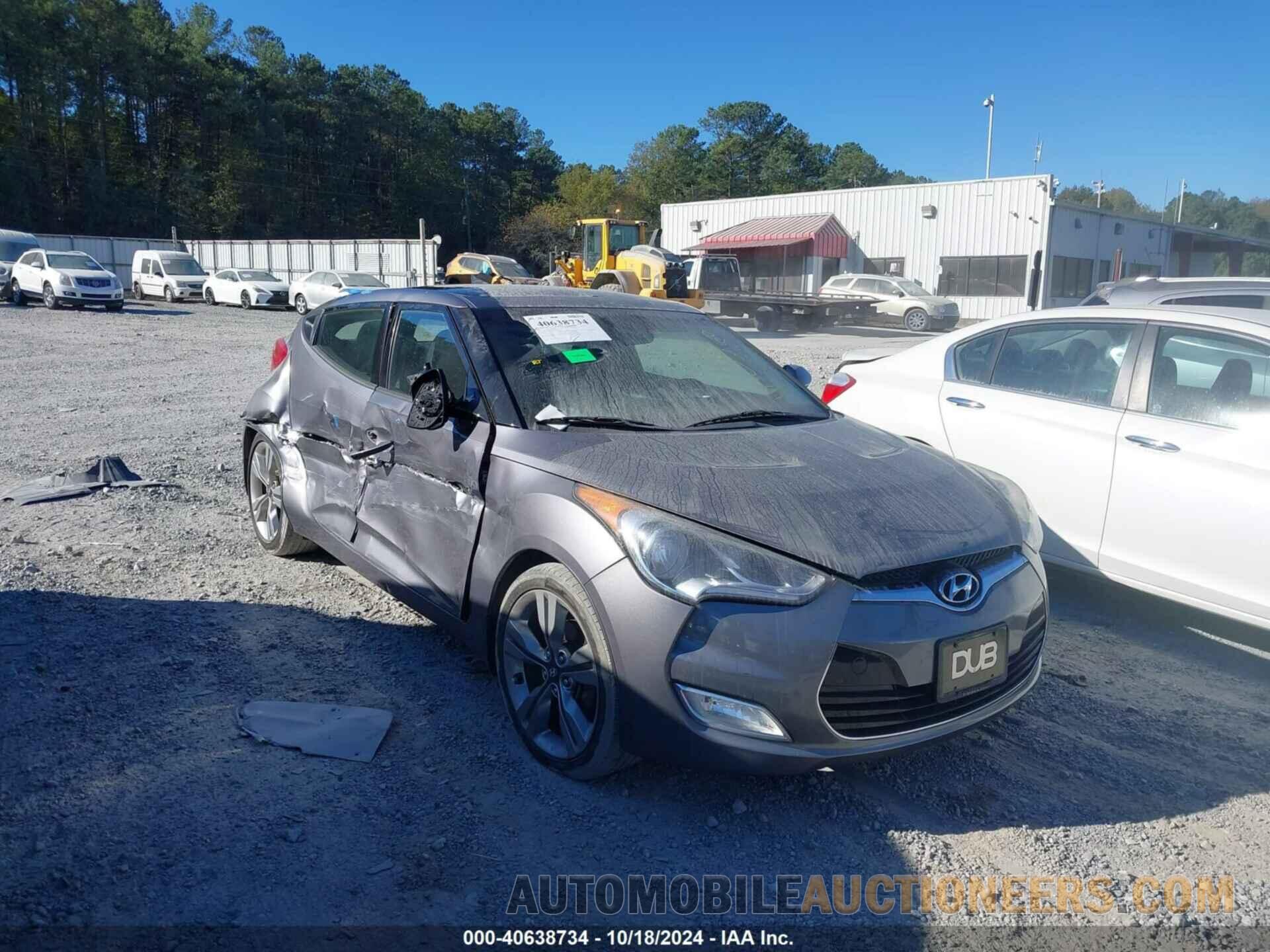 KMHTC6AD7DU118209 HYUNDAI VELOSTER 2013