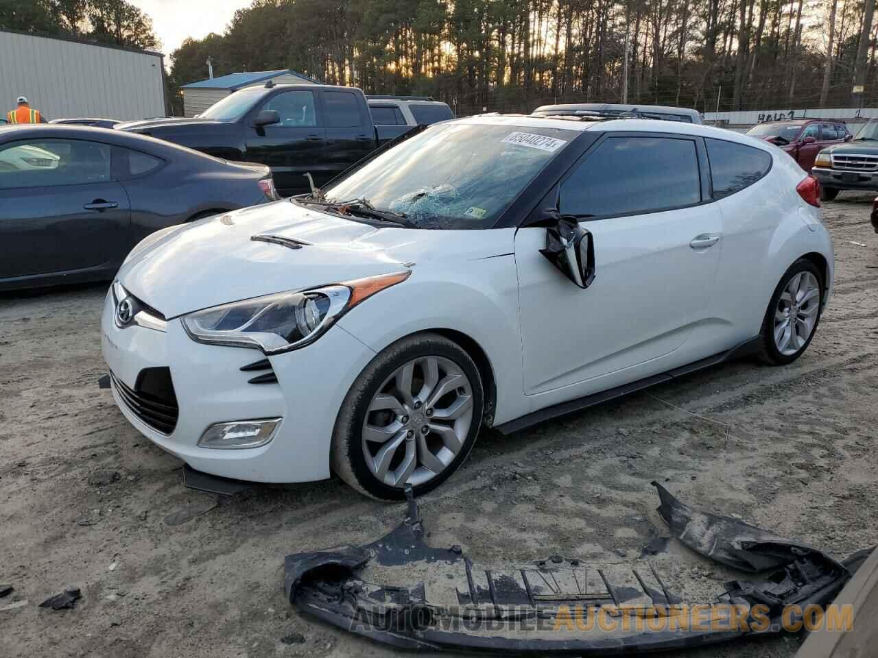 KMHTC6AD7FU225361 HYUNDAI VELOSTER 2015