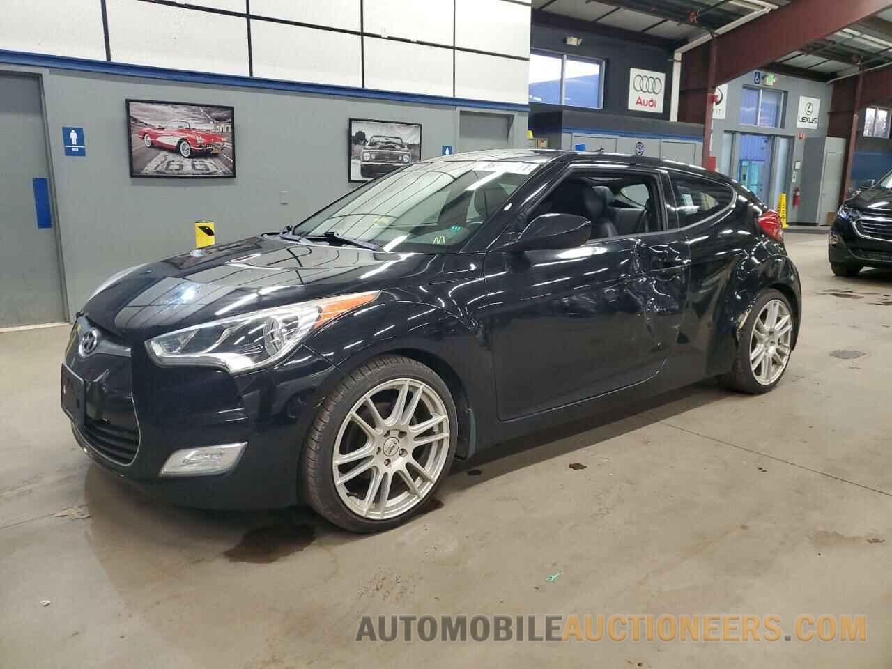 KMHTC6AD8CU050131 HYUNDAI VELOSTER 2012