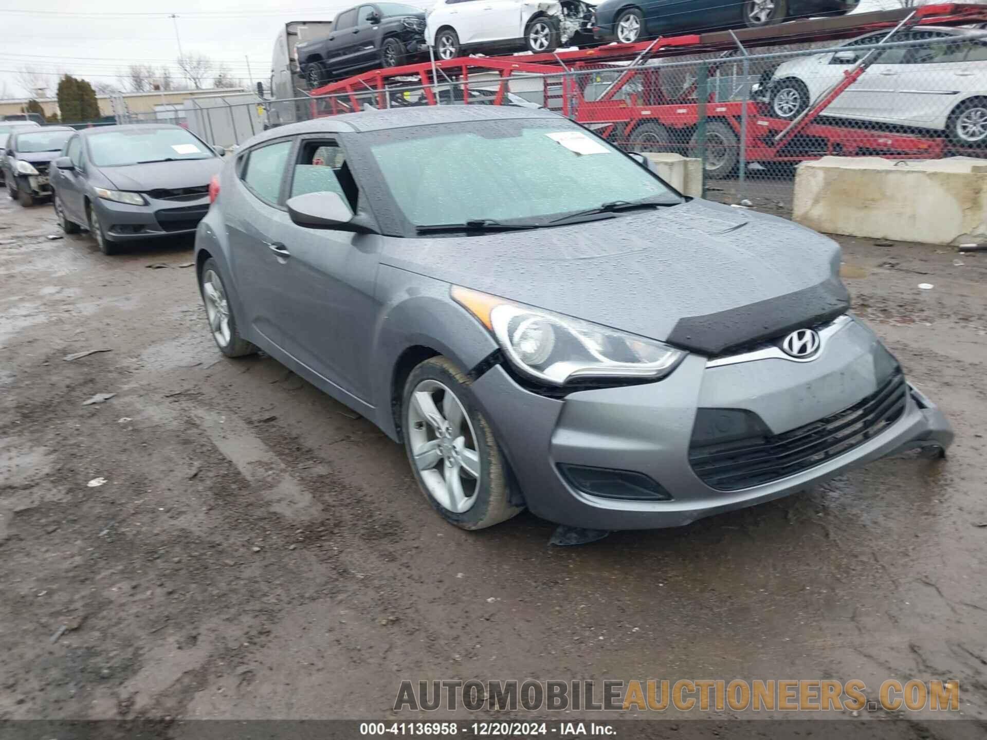 KMHTC6AD8CU051568 HYUNDAI VELOSTER 2012