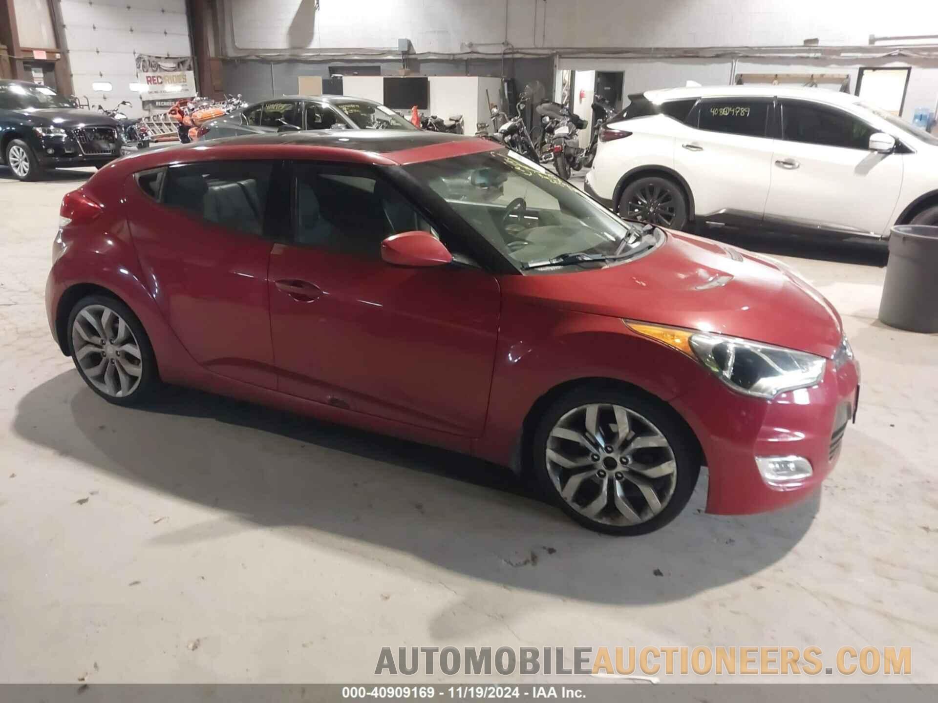 KMHTC6AD8DU094647 HYUNDAI VELOSTER 2013