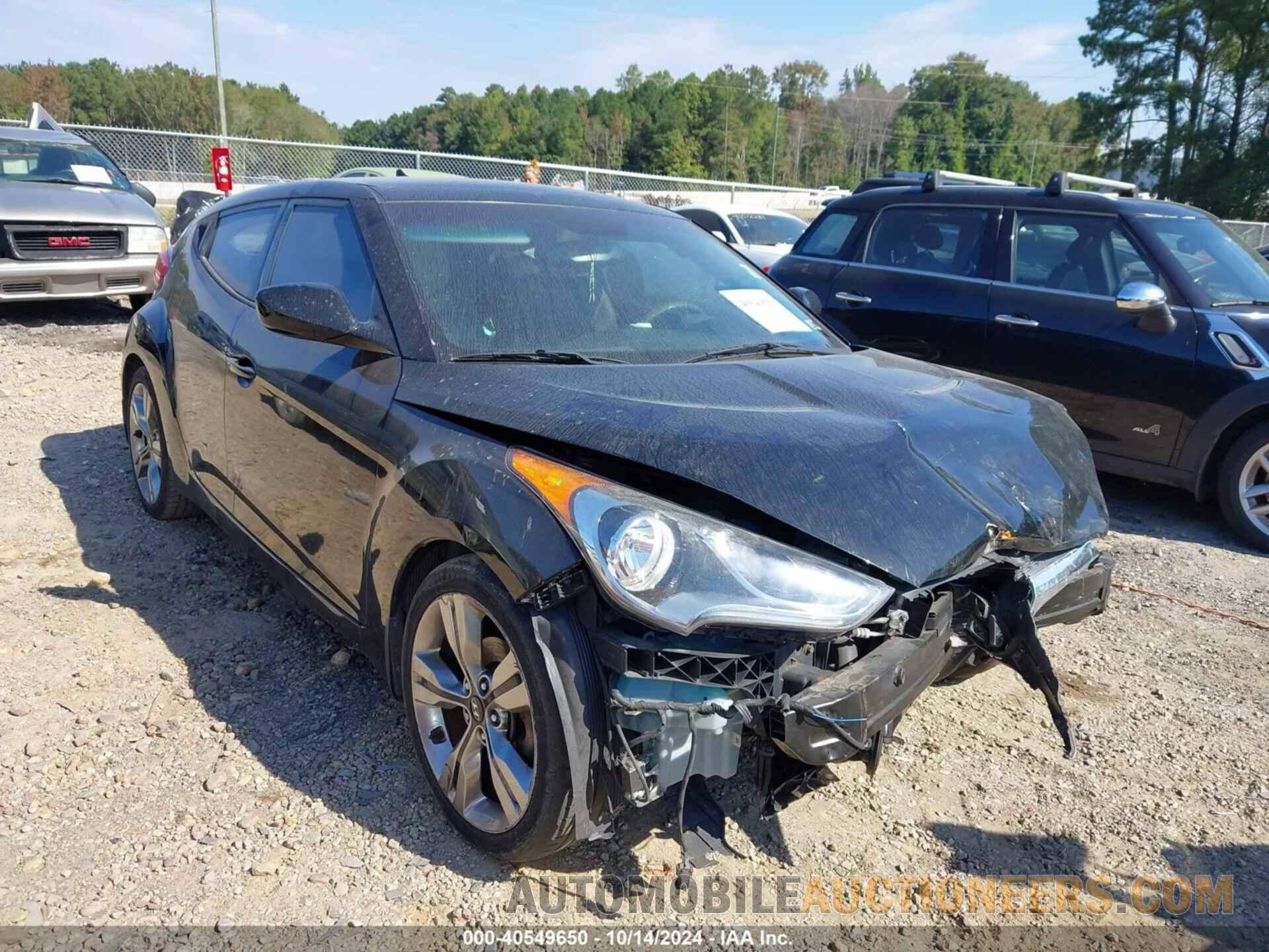 KMHTC6AD8DU108790 HYUNDAI VELOSTER 2013