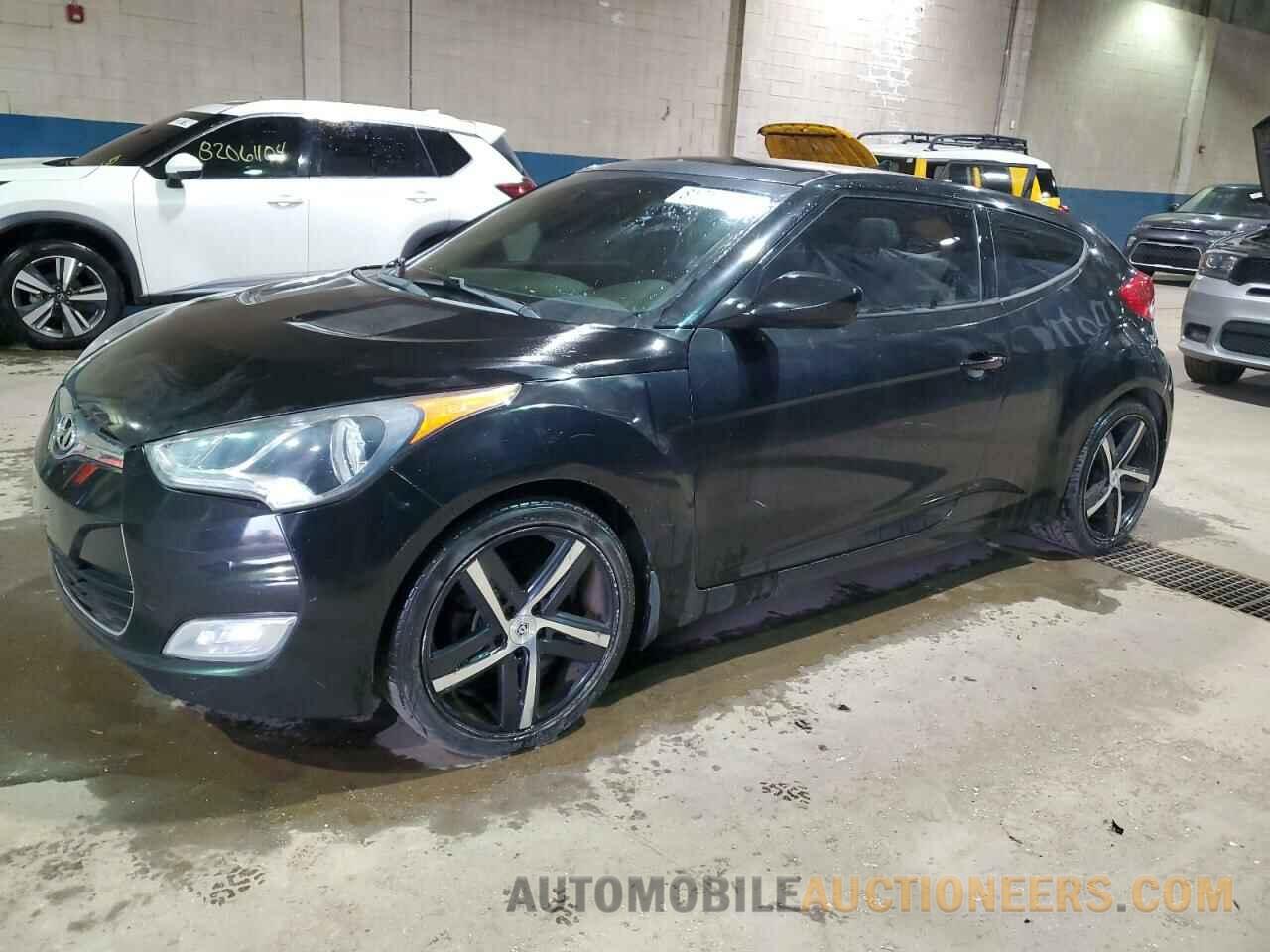 KMHTC6AD8DU119739 HYUNDAI VELOSTER 2013