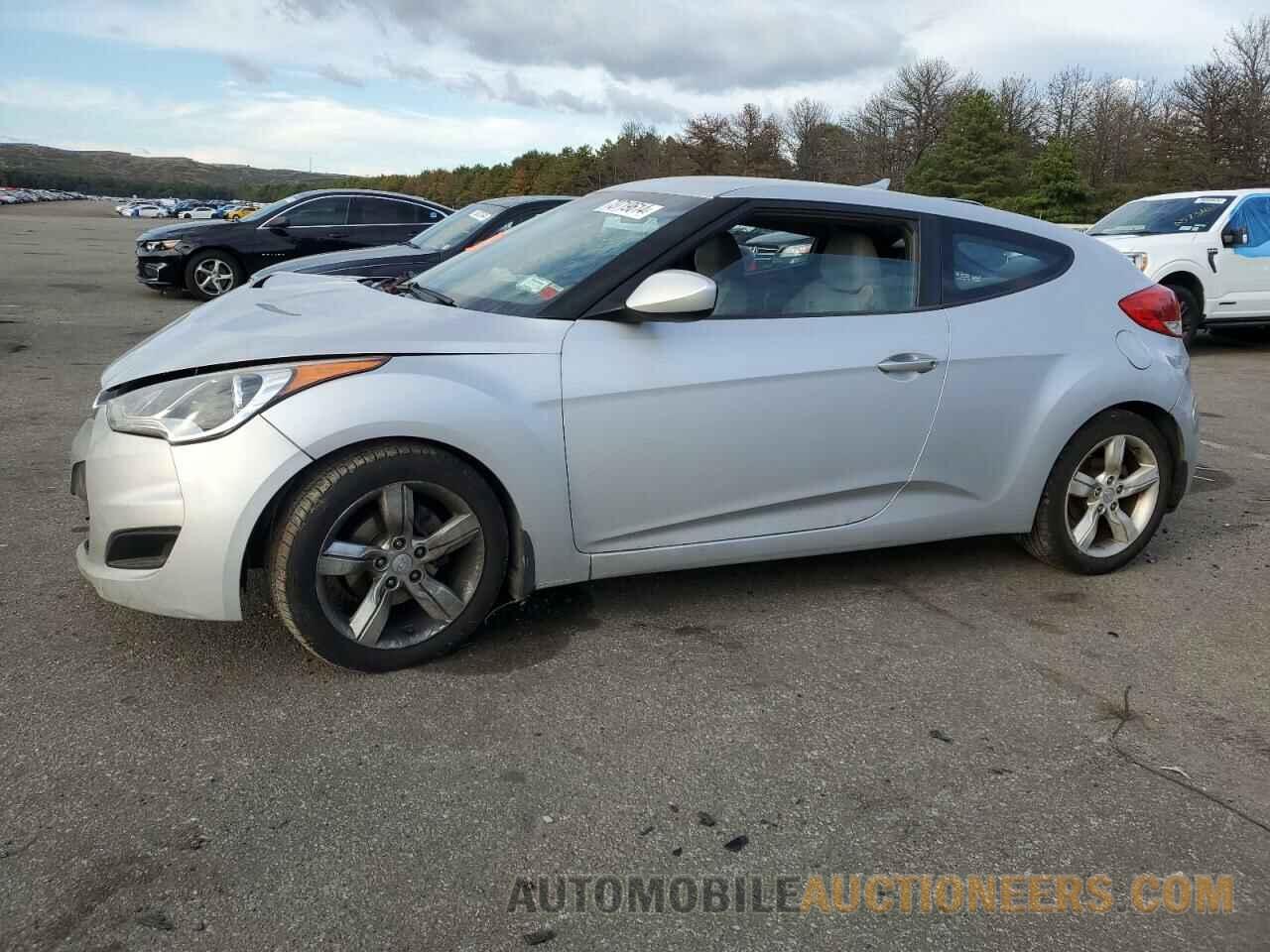 KMHTC6AD9CU039879 HYUNDAI VELOSTER 2012