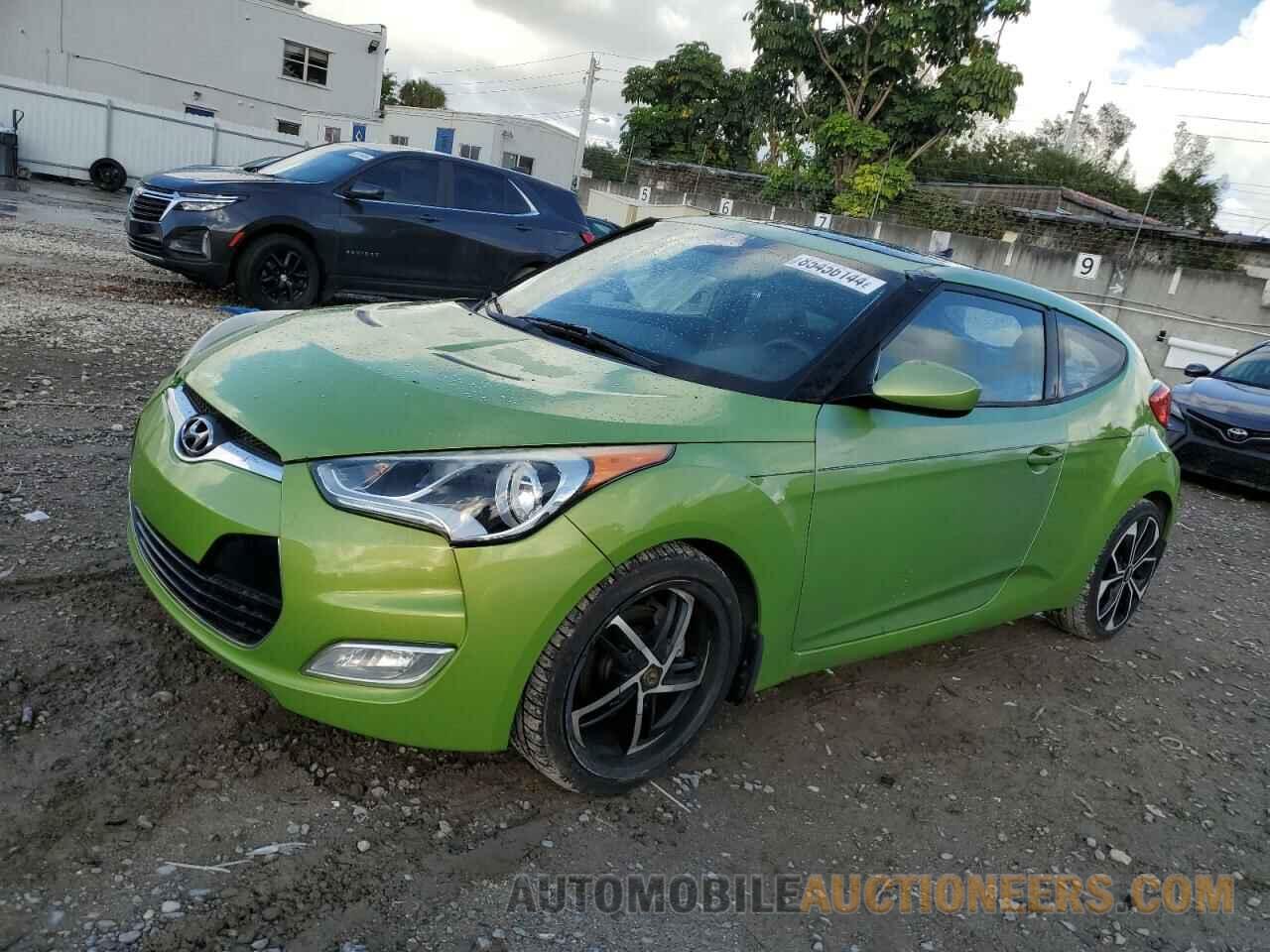 KMHTC6AD9CU047643 HYUNDAI VELOSTER 2012