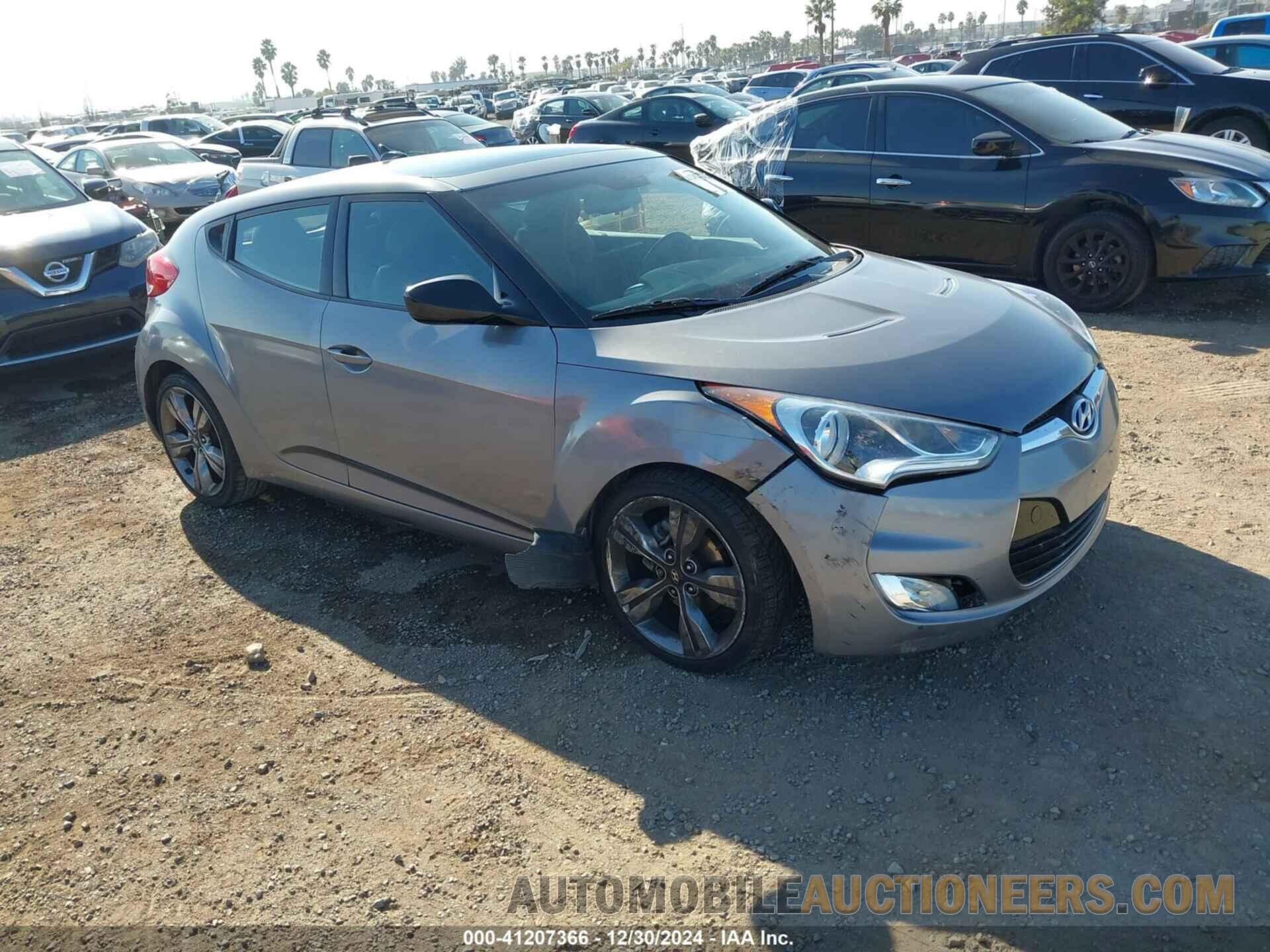 KMHTC6AD9CU055743 HYUNDAI VELOSTER 2012