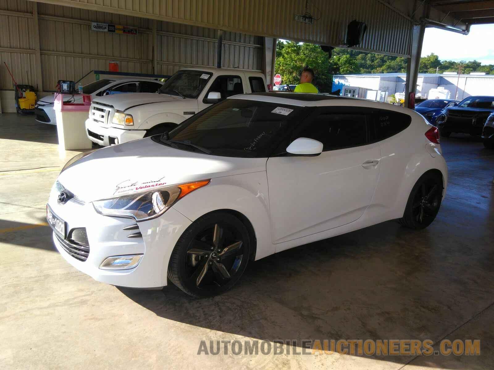 KMHTC6AD9HU305439 Hyundai Veloster 2017