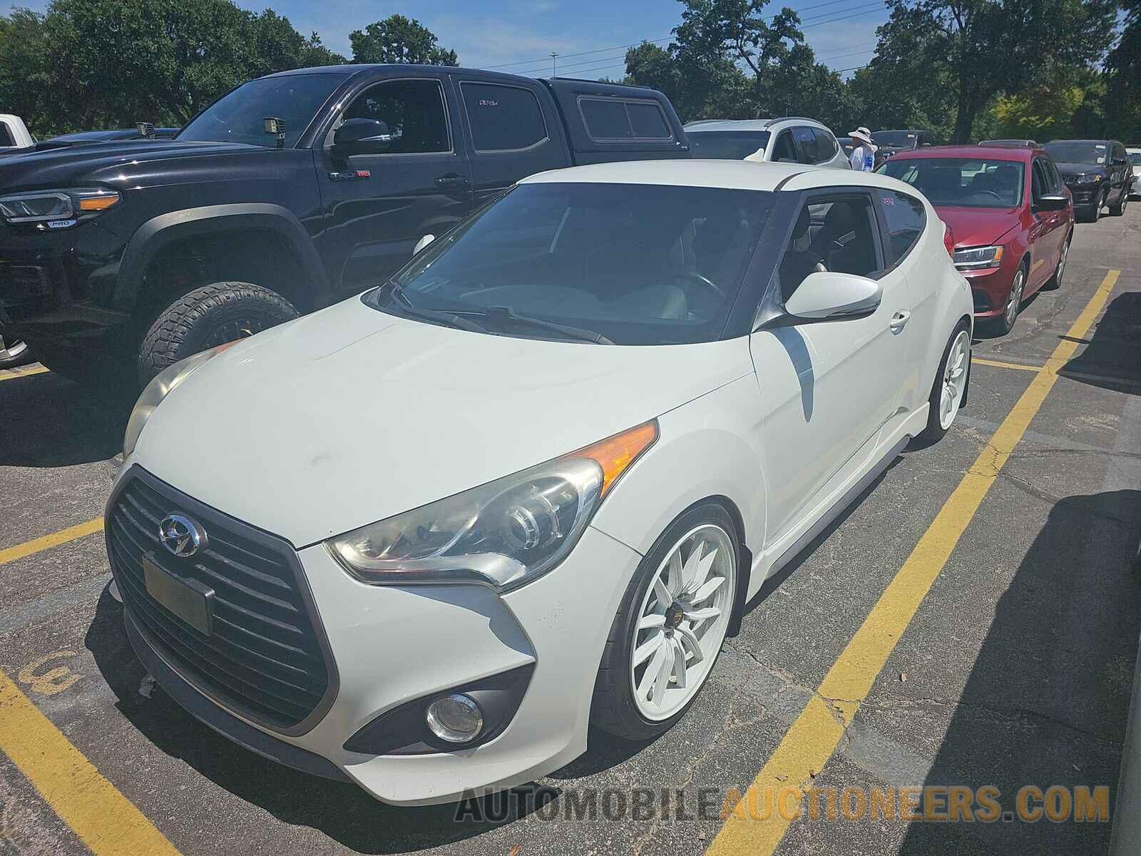 KMHTC6AE0GU271382 Hyundai Veloster 2016