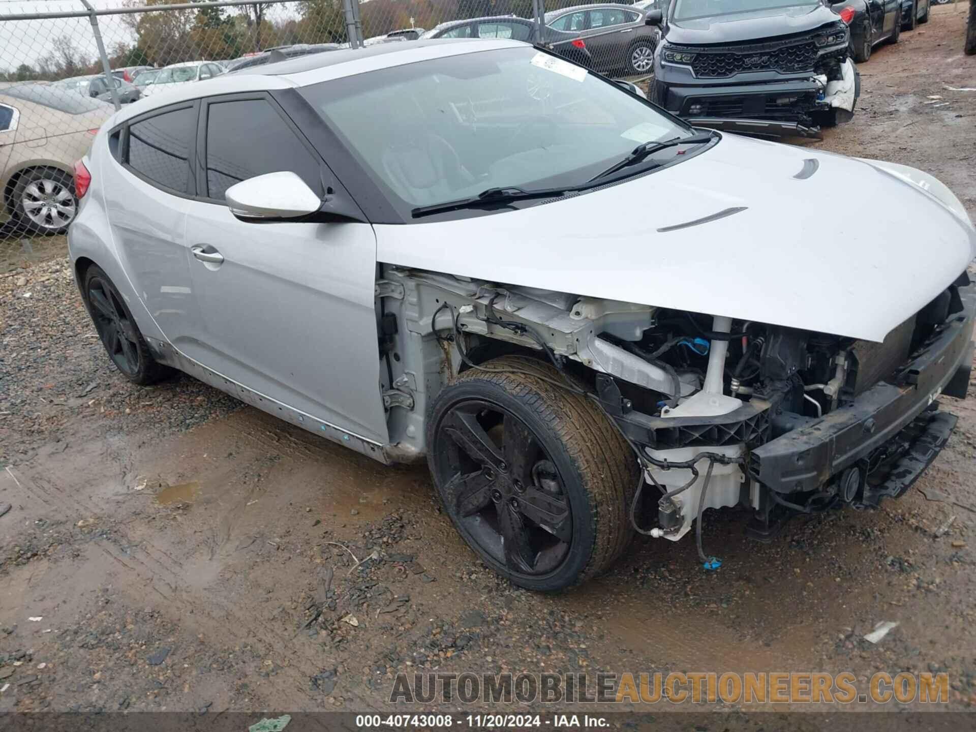 KMHTC6AE2DU111824 HYUNDAI VELOSTER 2013