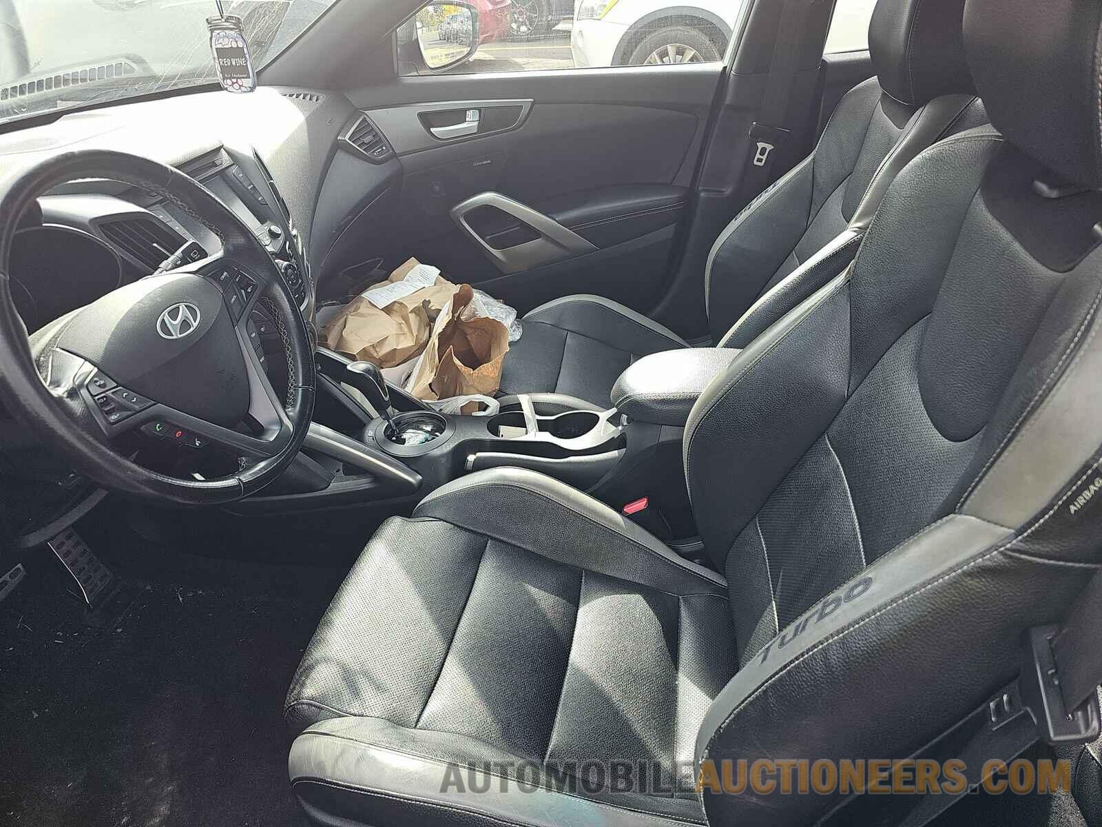 KMHTC6AE2GU284375 Hyundai Veloster 2016