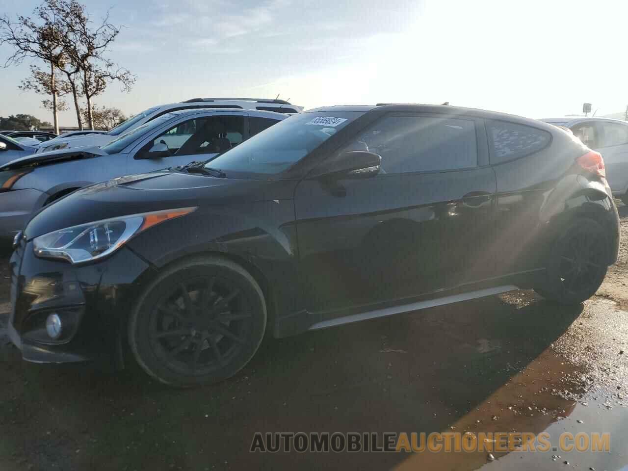 KMHTC6AE3DU107829 HYUNDAI VELOSTER 2013