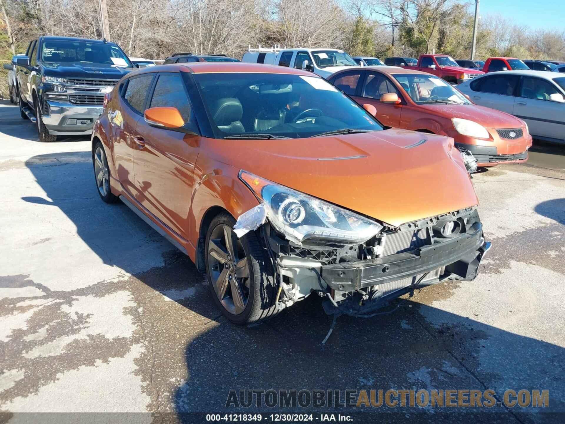 KMHTC6AE3FU239928 HYUNDAI VELOSTER 2015