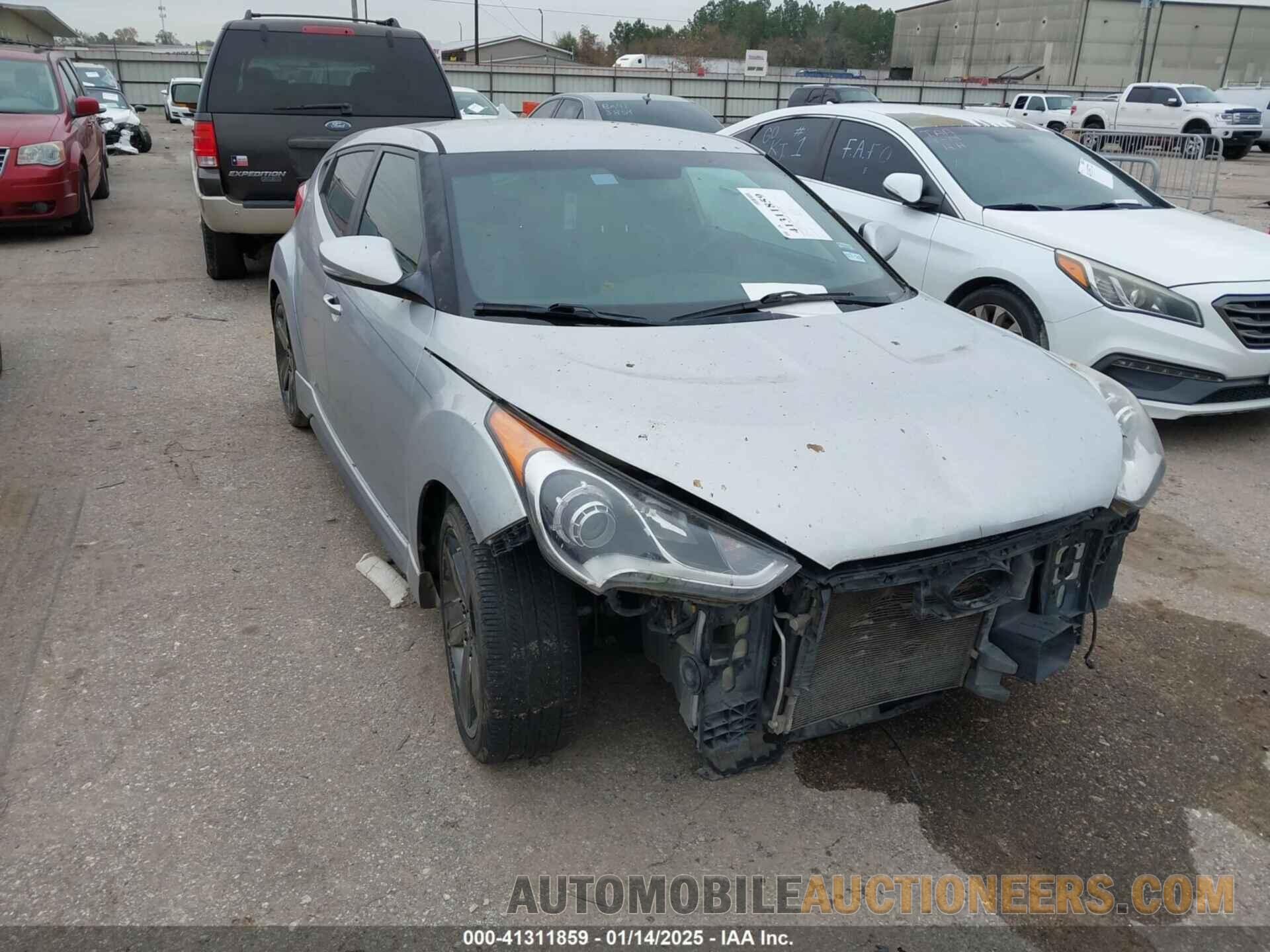 KMHTC6AE3GU285518 HYUNDAI VELOSTER 2016