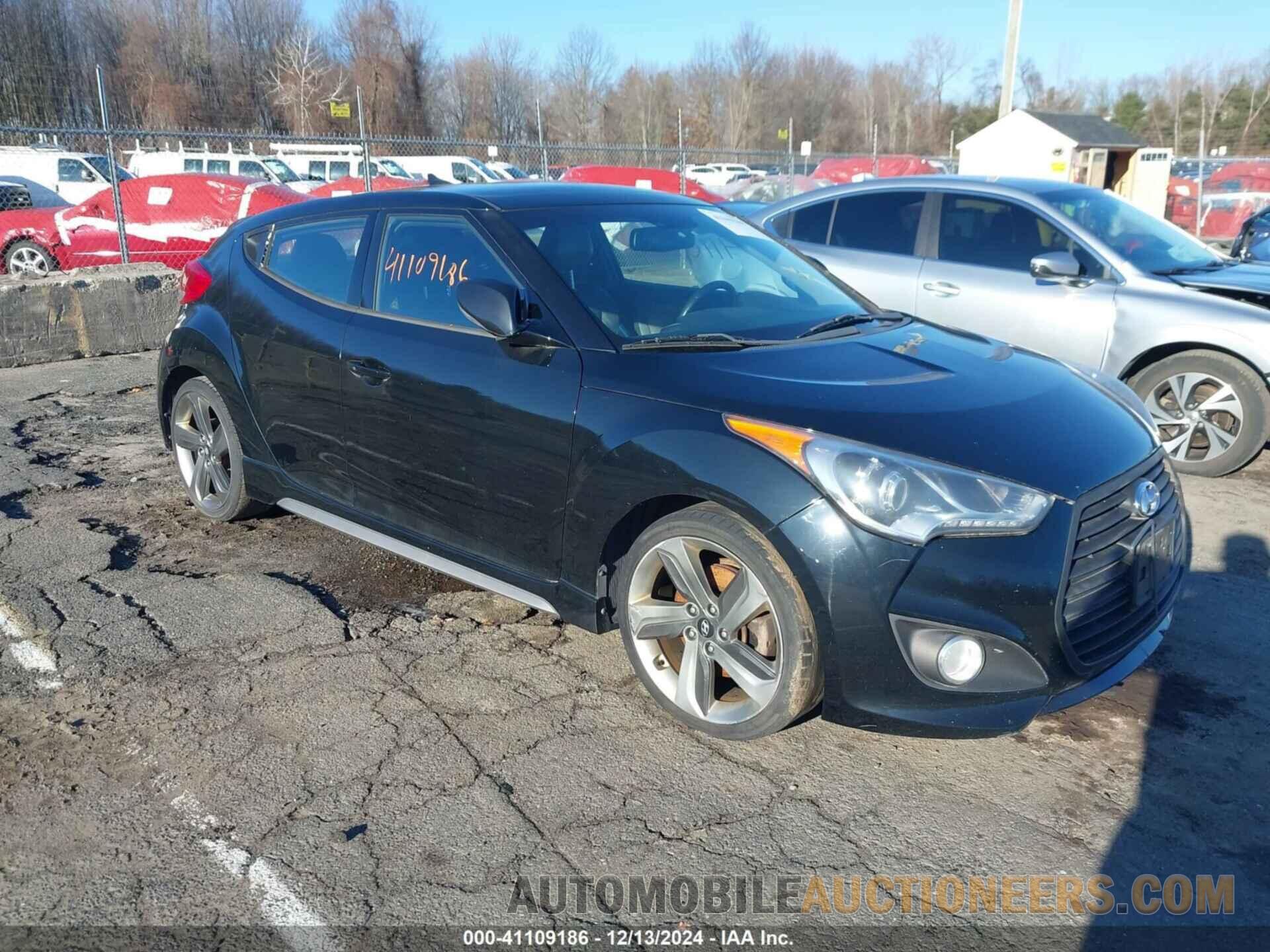 KMHTC6AE5DU110277 HYUNDAI VELOSTER 2013