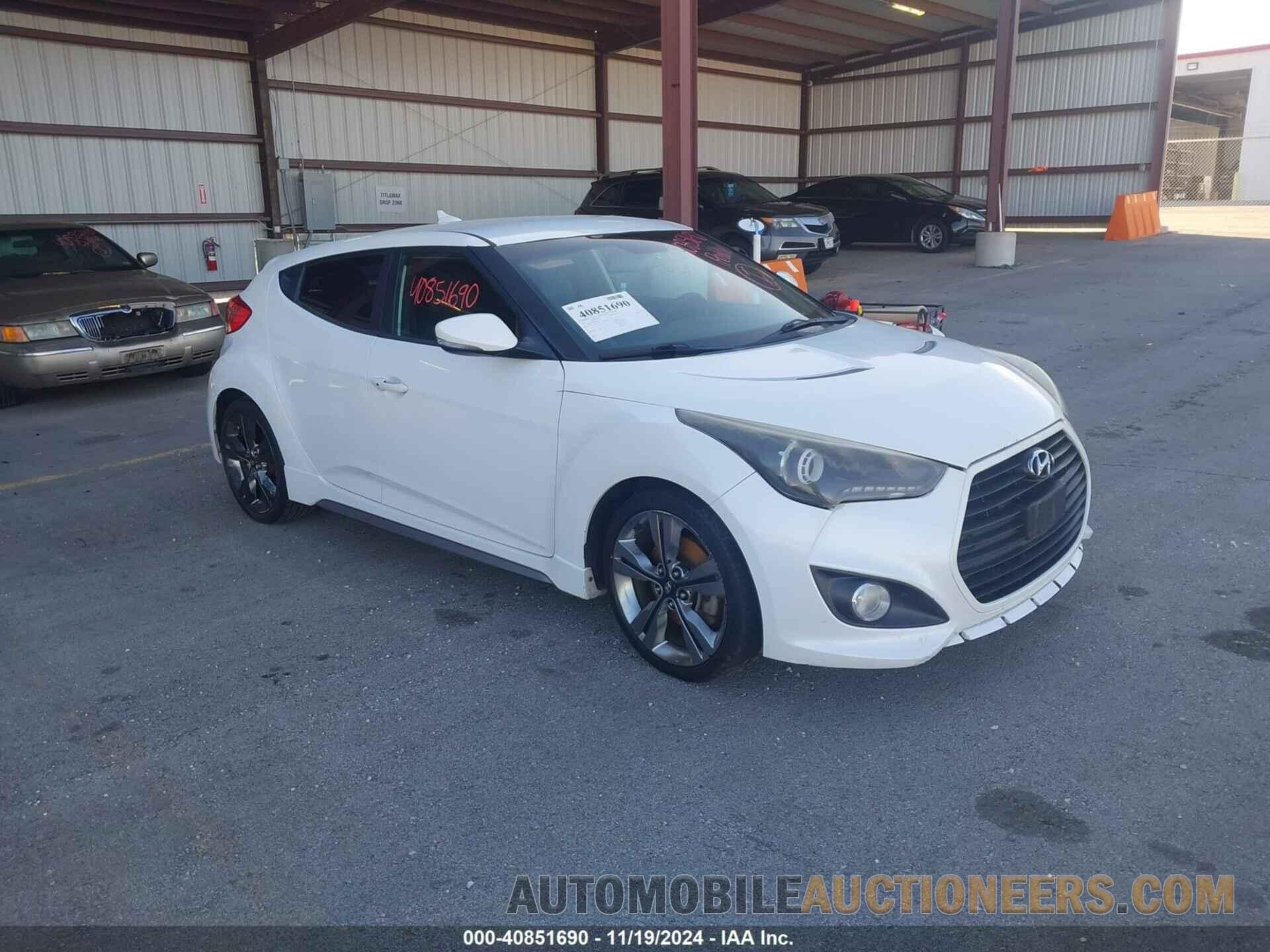 KMHTC6AE5DU166977 HYUNDAI VELOSTER 2013