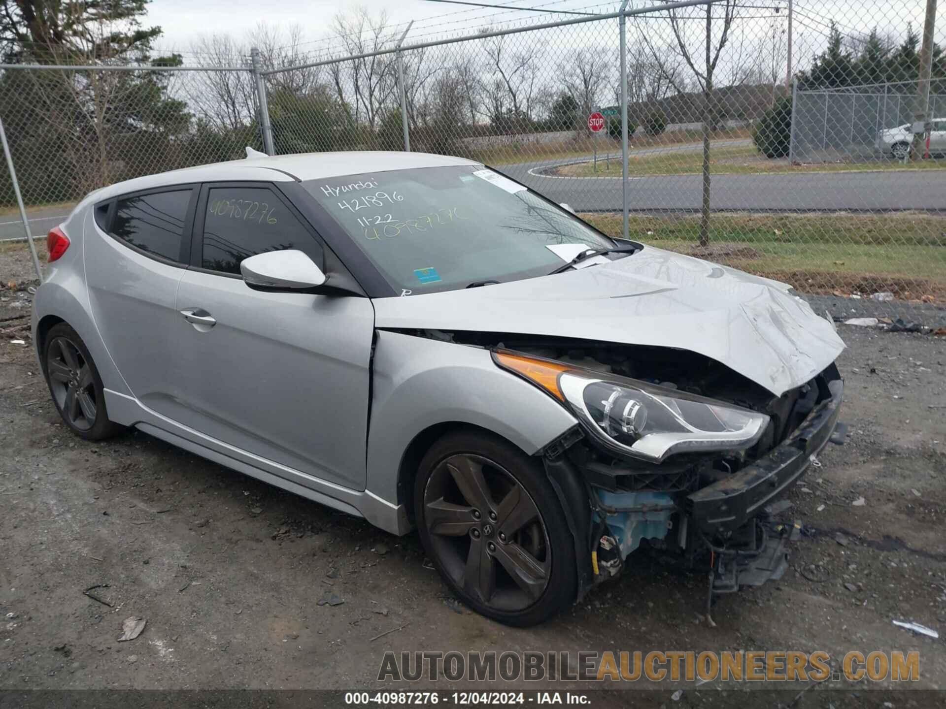 KMHTC6AE6FU217678 HYUNDAI VELOSTER 2015