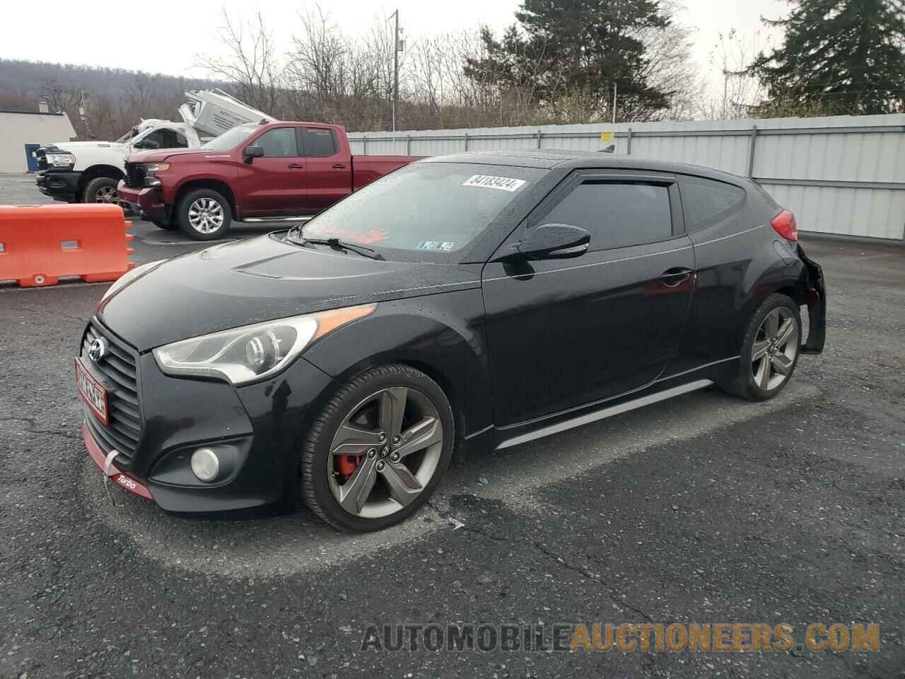 KMHTC6AE8DU097167 HYUNDAI VELOSTER 2013