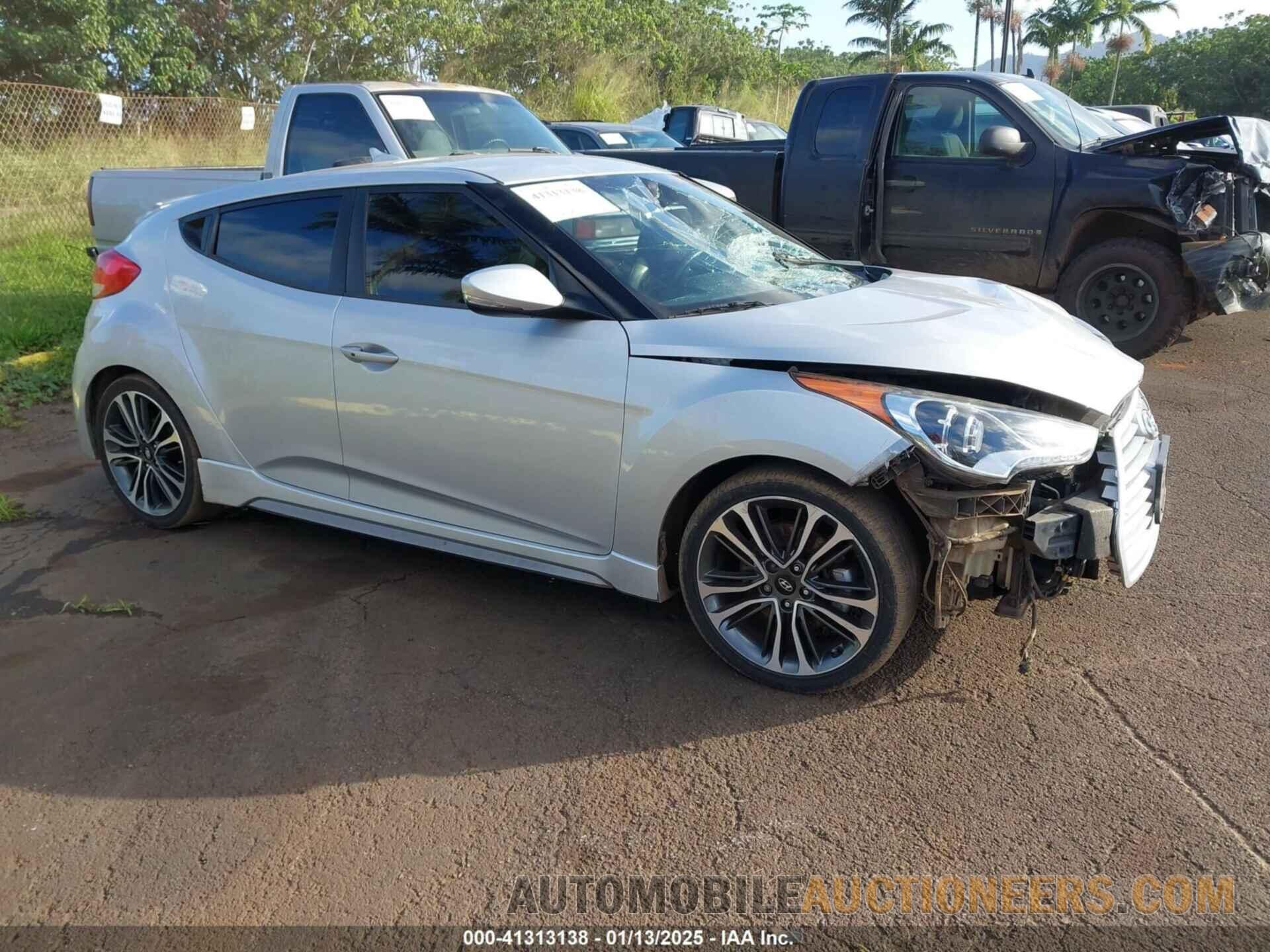 KMHTC6AE8GU261943 HYUNDAI VELOSTER 2016