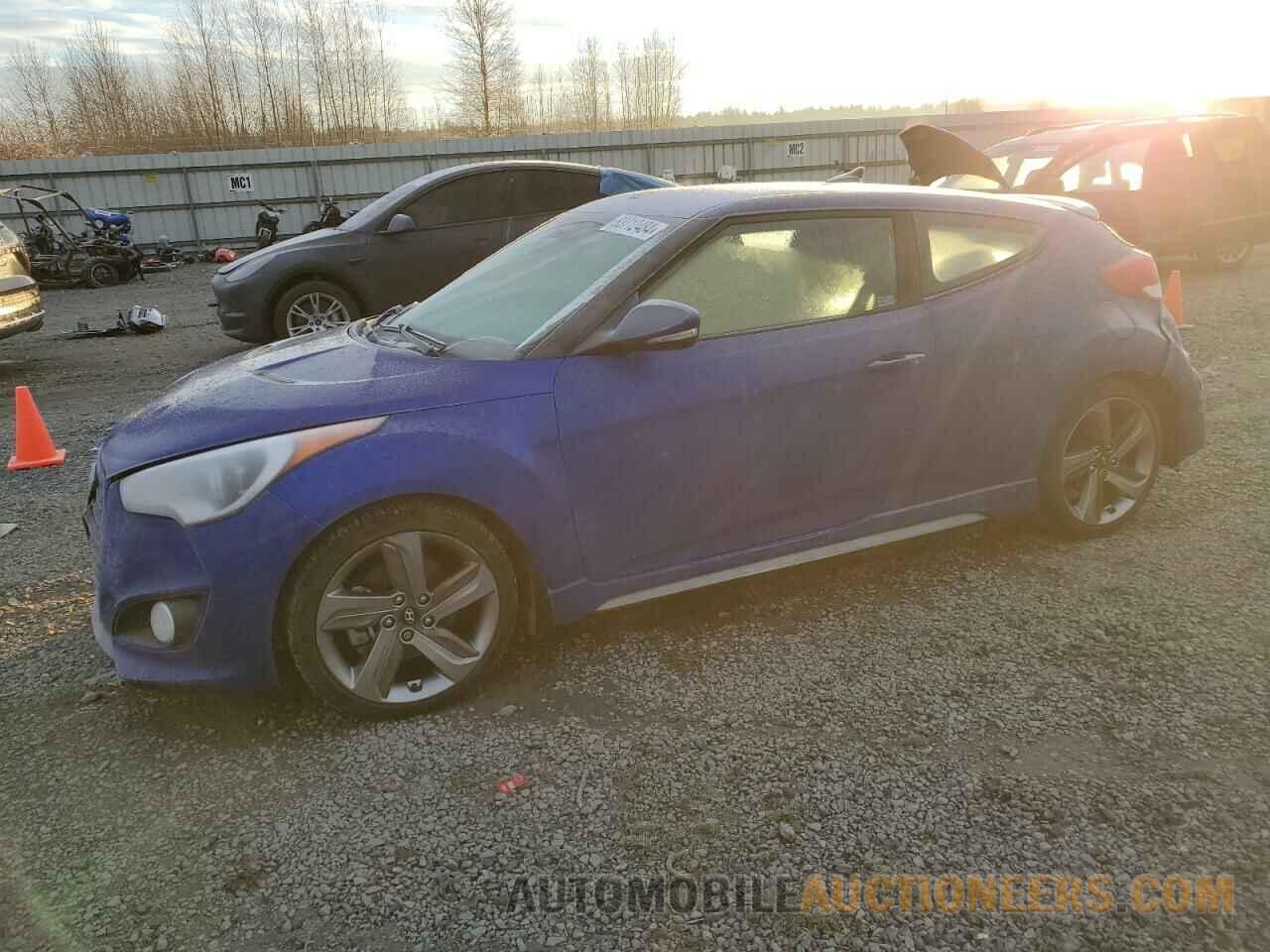 KMHTC6AEXDU166814 HYUNDAI VELOSTER 2013