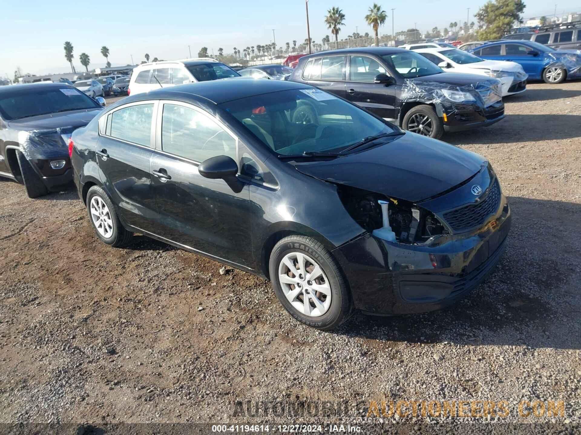 KNADM4A31D6288052 KIA RIO 2013