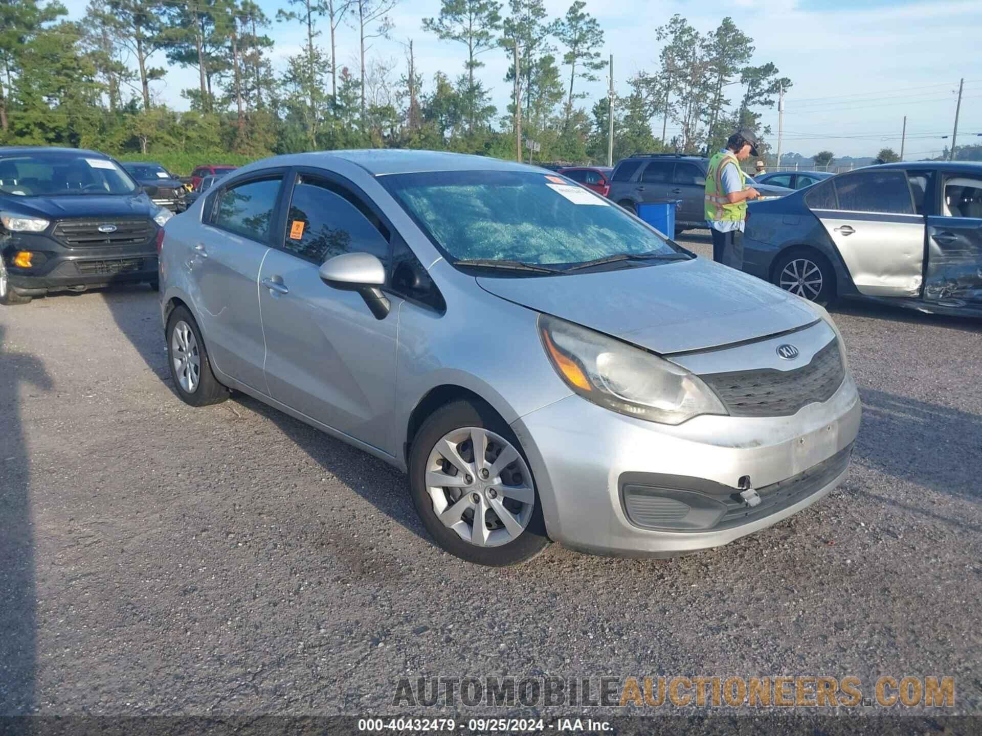 KNADM4A32D6252113 KIA RIO 2013