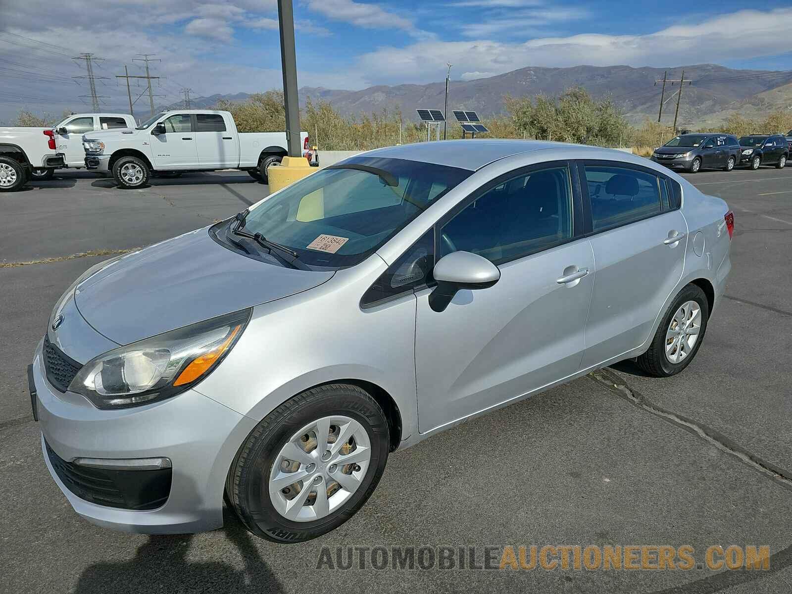 KNADM4A32G6563447 Kia Rio 2016