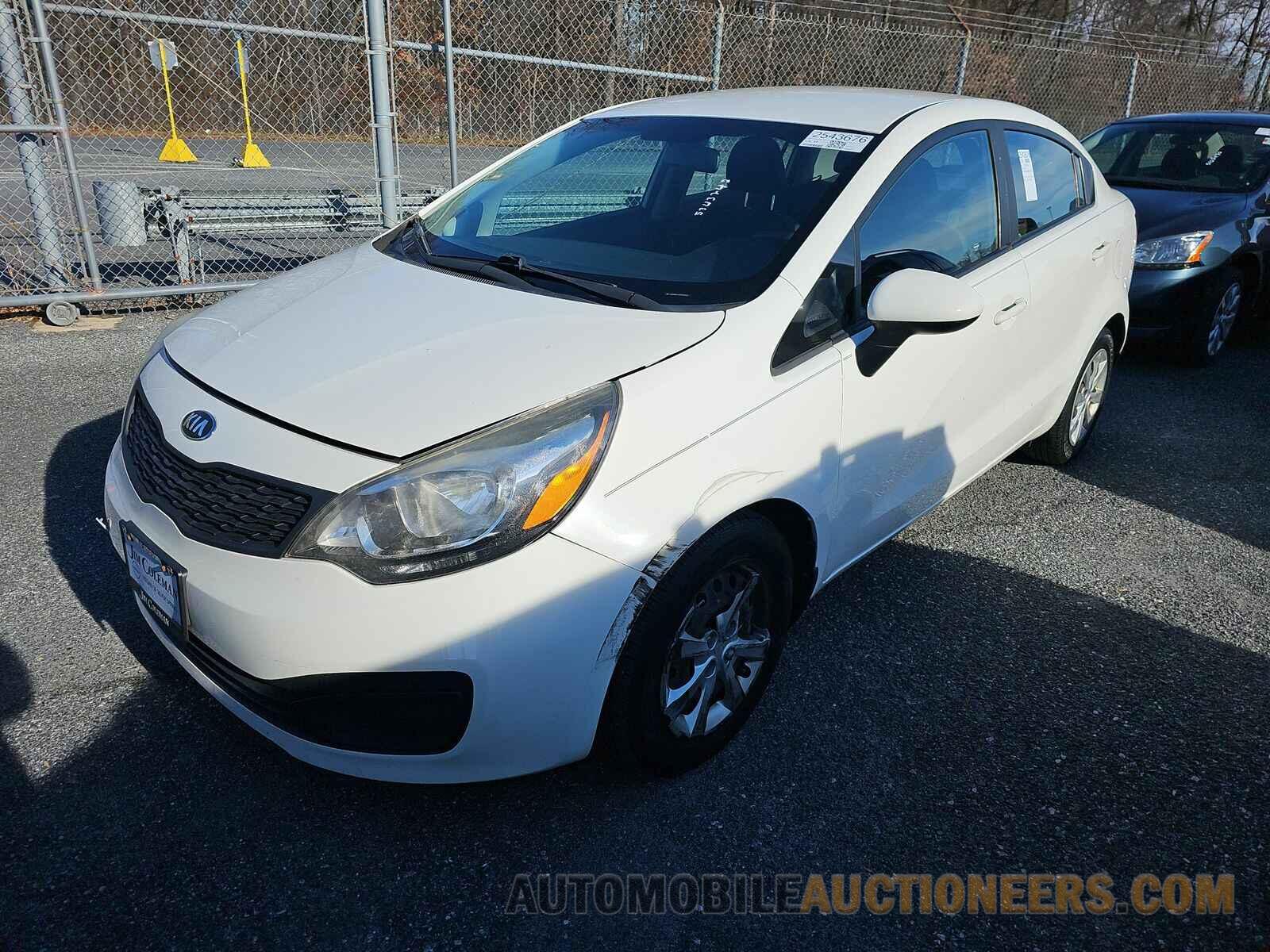 KNADM4A33F6515115 Kia Rio 2015