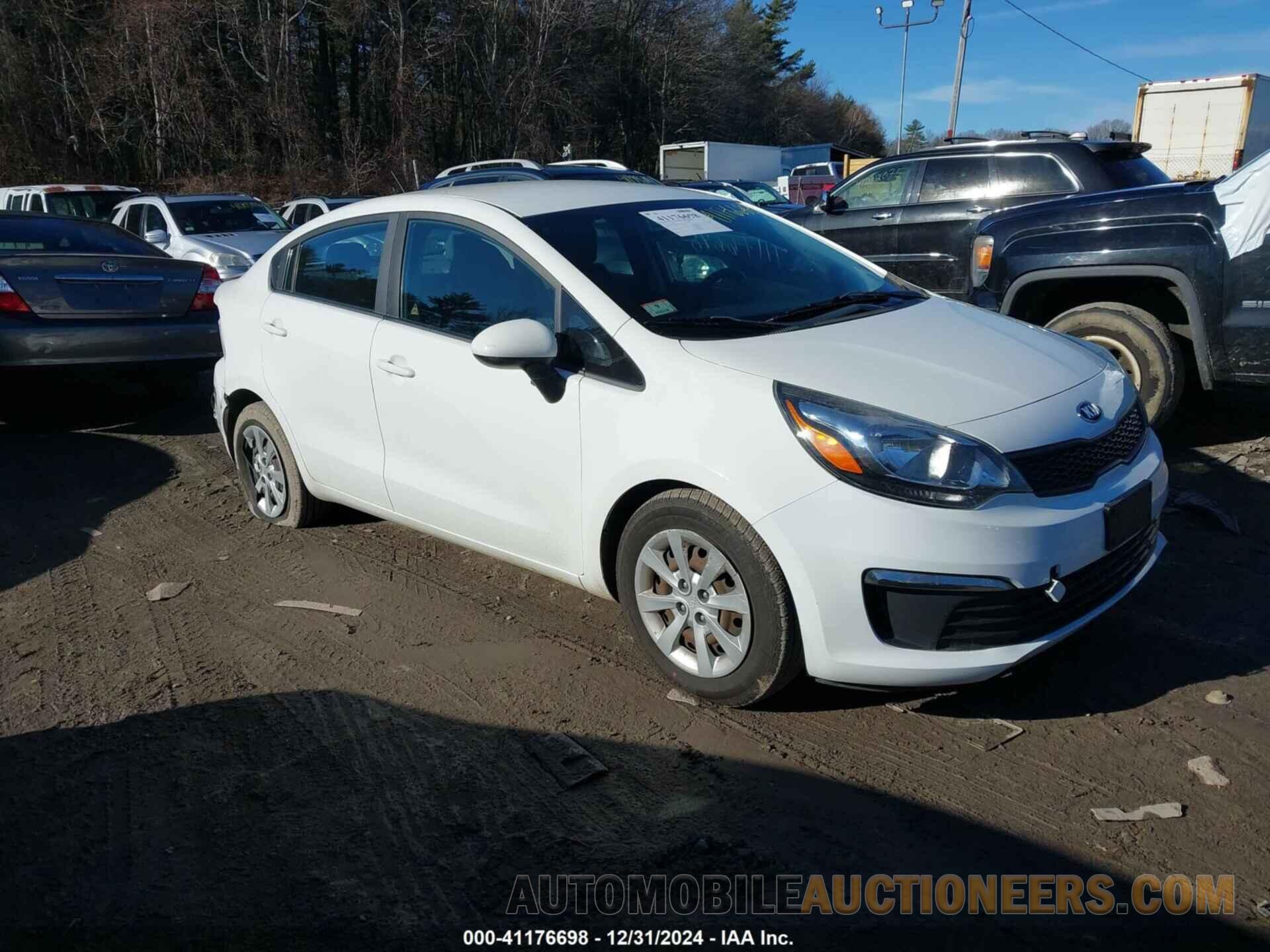 KNADM4A33H6120502 KIA RIO 2017