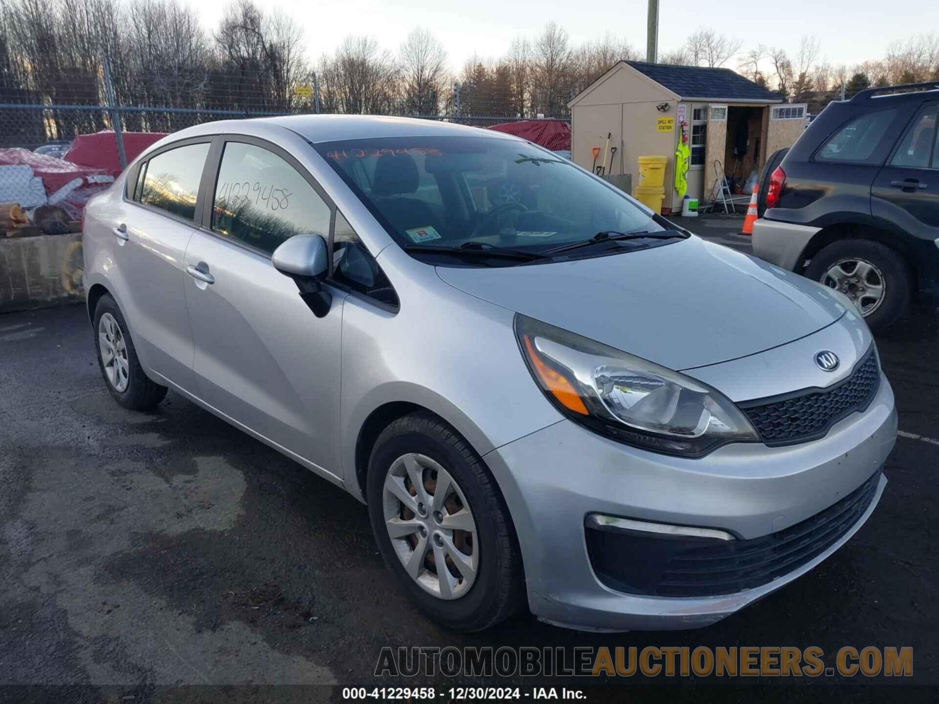 KNADM4A35G6001574 KIA RIO 2016