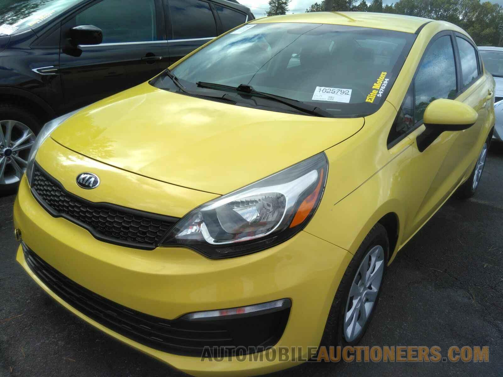 KNADM4A36G6606381 Kia Rio 2016