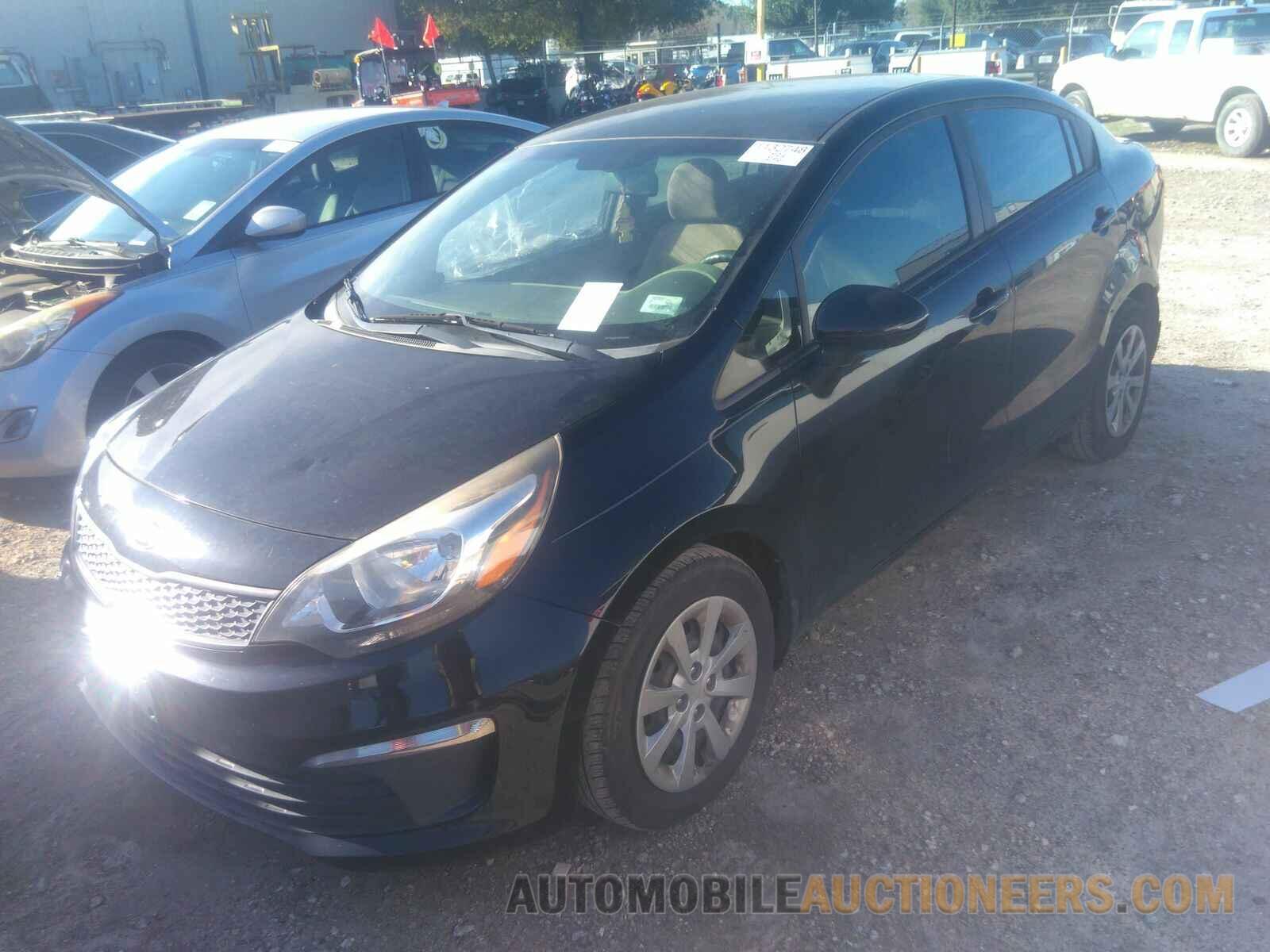 KNADM4A36H6071568 Kia Rio 2017