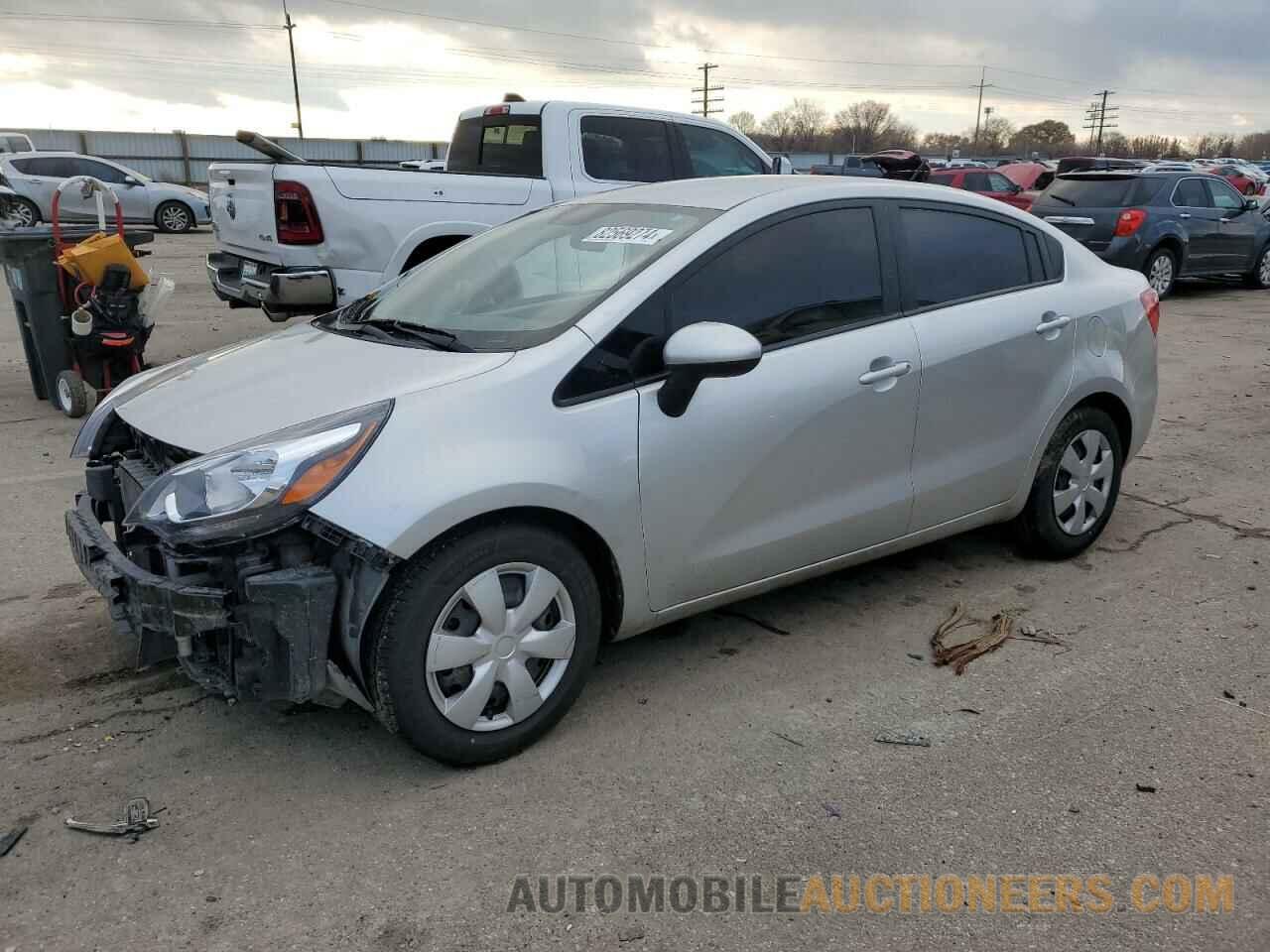 KNADM4A37D6183225 KIA RIO 2013