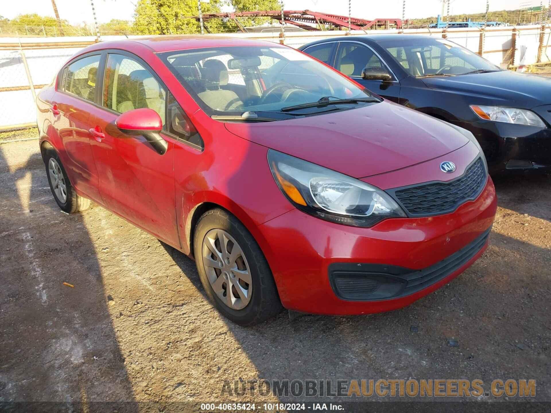 KNADM4A38F6455638 KIA RIO 2015