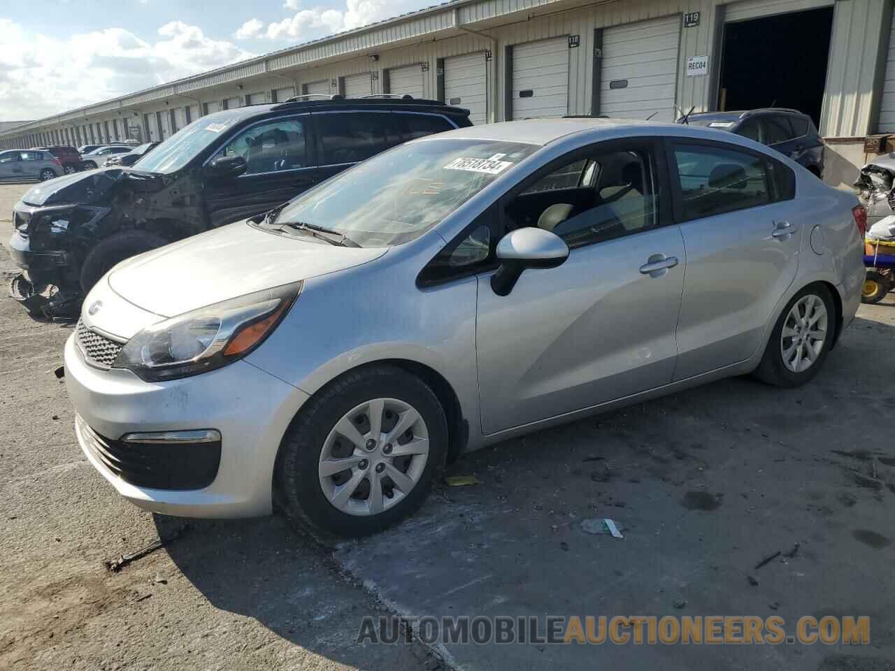 KNADM4A38H6025157 KIA RIO 2017