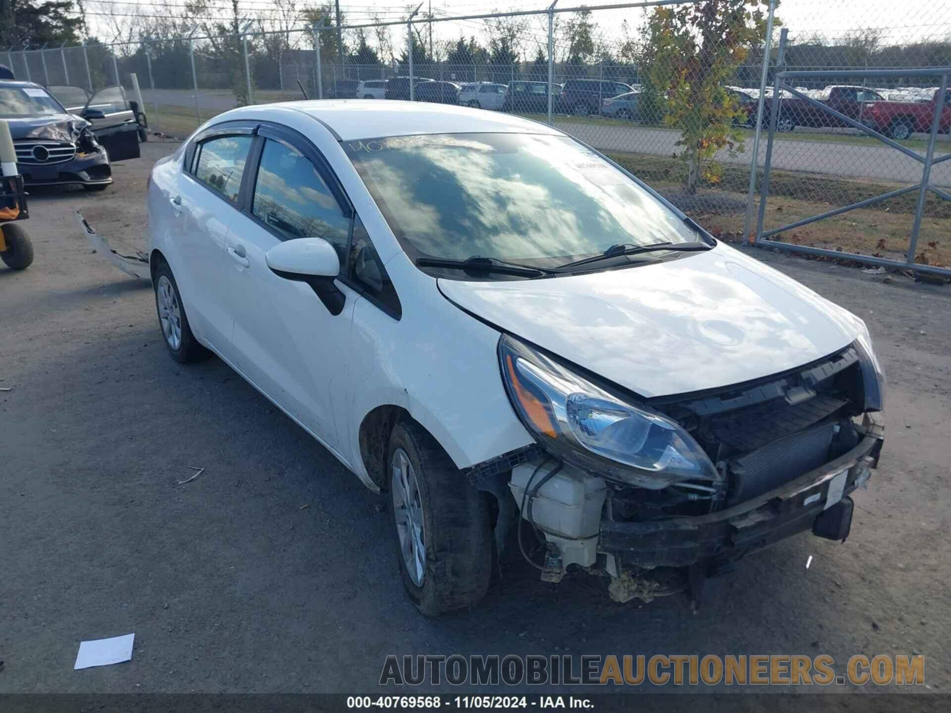 KNADM4A38H6039978 KIA RIO 2017