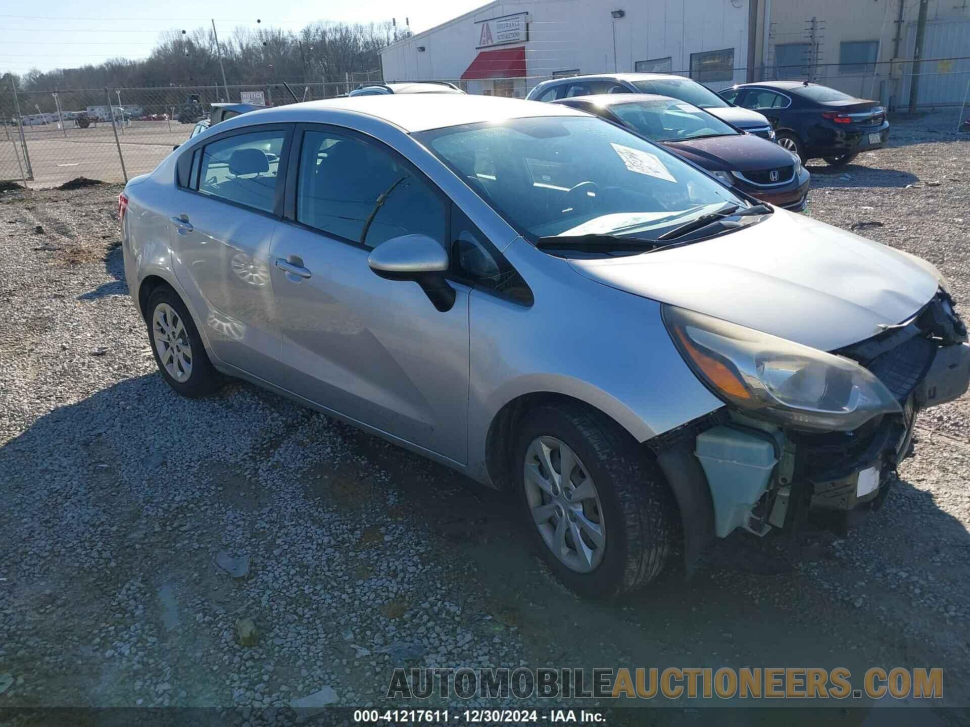 KNADM4A39F6520626 KIA RIO 2015