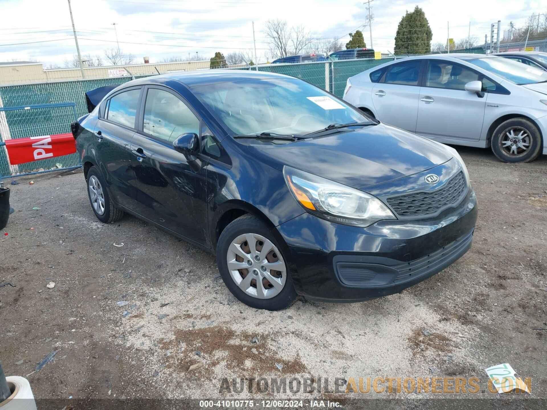 KNADM4A3XD6120281 KIA RIO 2013