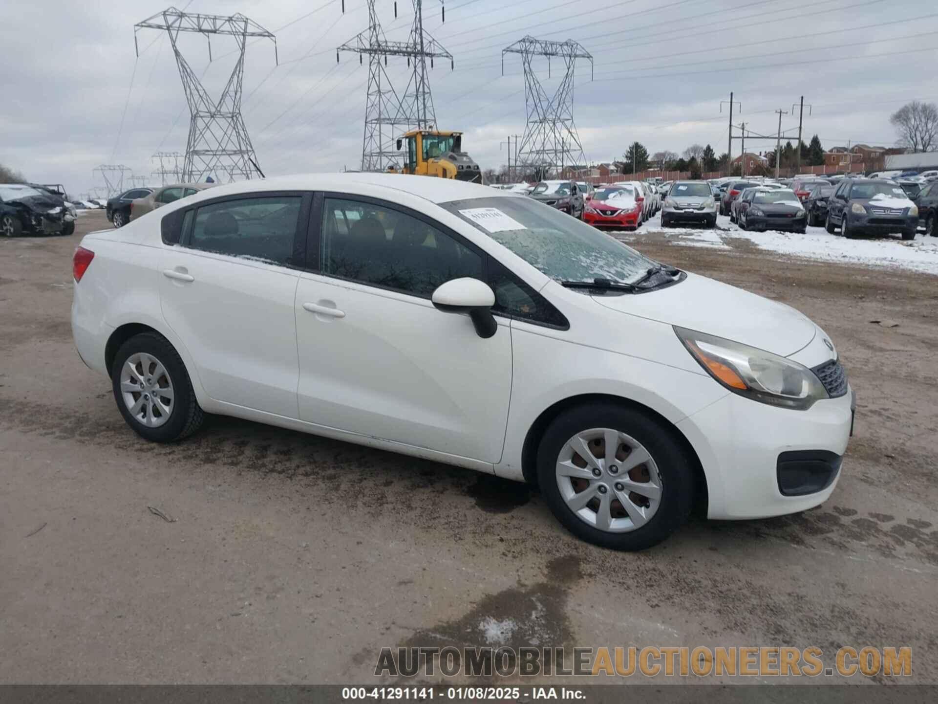 KNADM4A3XD6294724 KIA RIO 2013