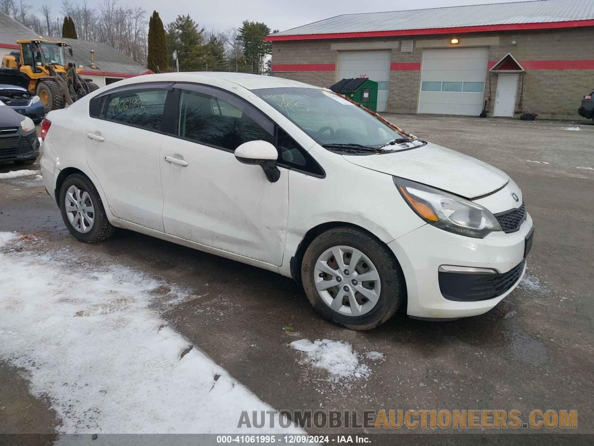 KNADM4A3XH6008022 KIA RIO 2017