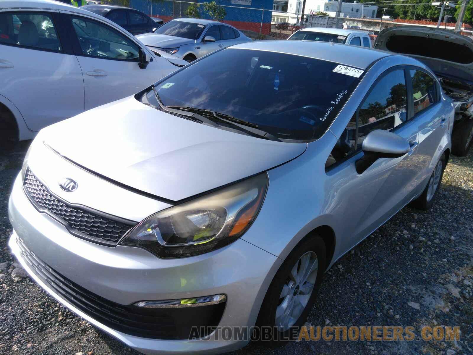 KNADM4A3XH6069564 Kia Rio 2017