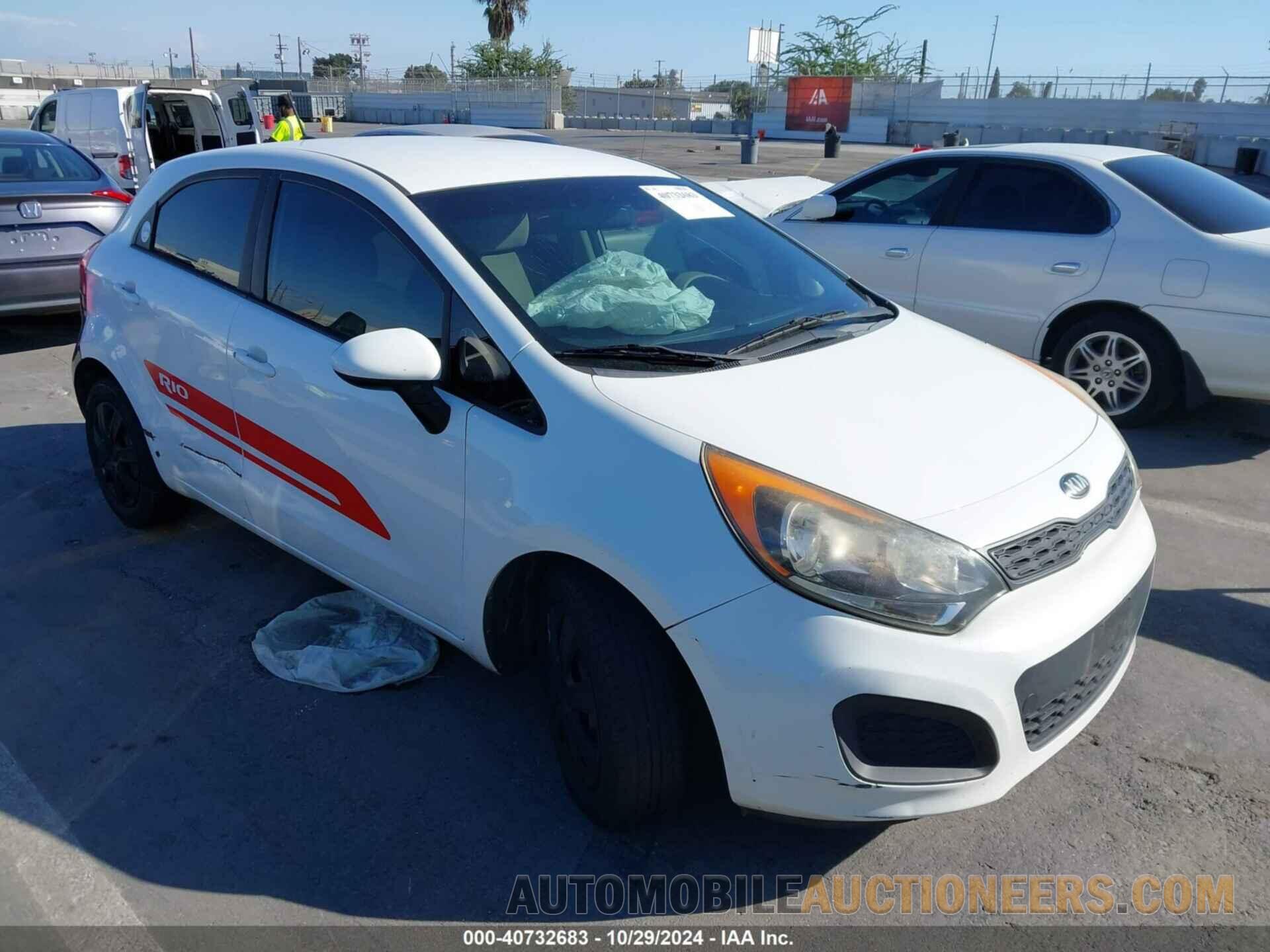 KNADM5A30D6138715 KIA RIO 2013