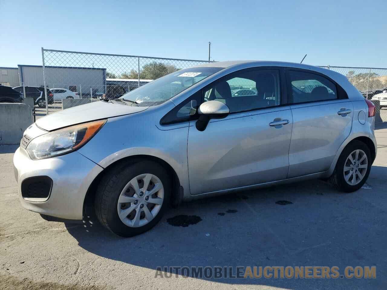 KNADM5A33F6516674 KIA RIO 2015