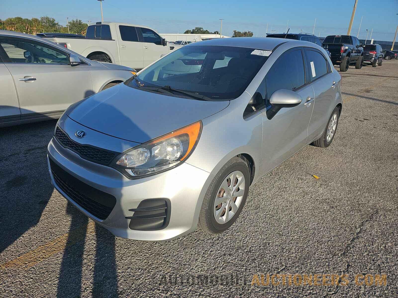 KNADM5A36G6652332 Kia Rio 5-Door 2016