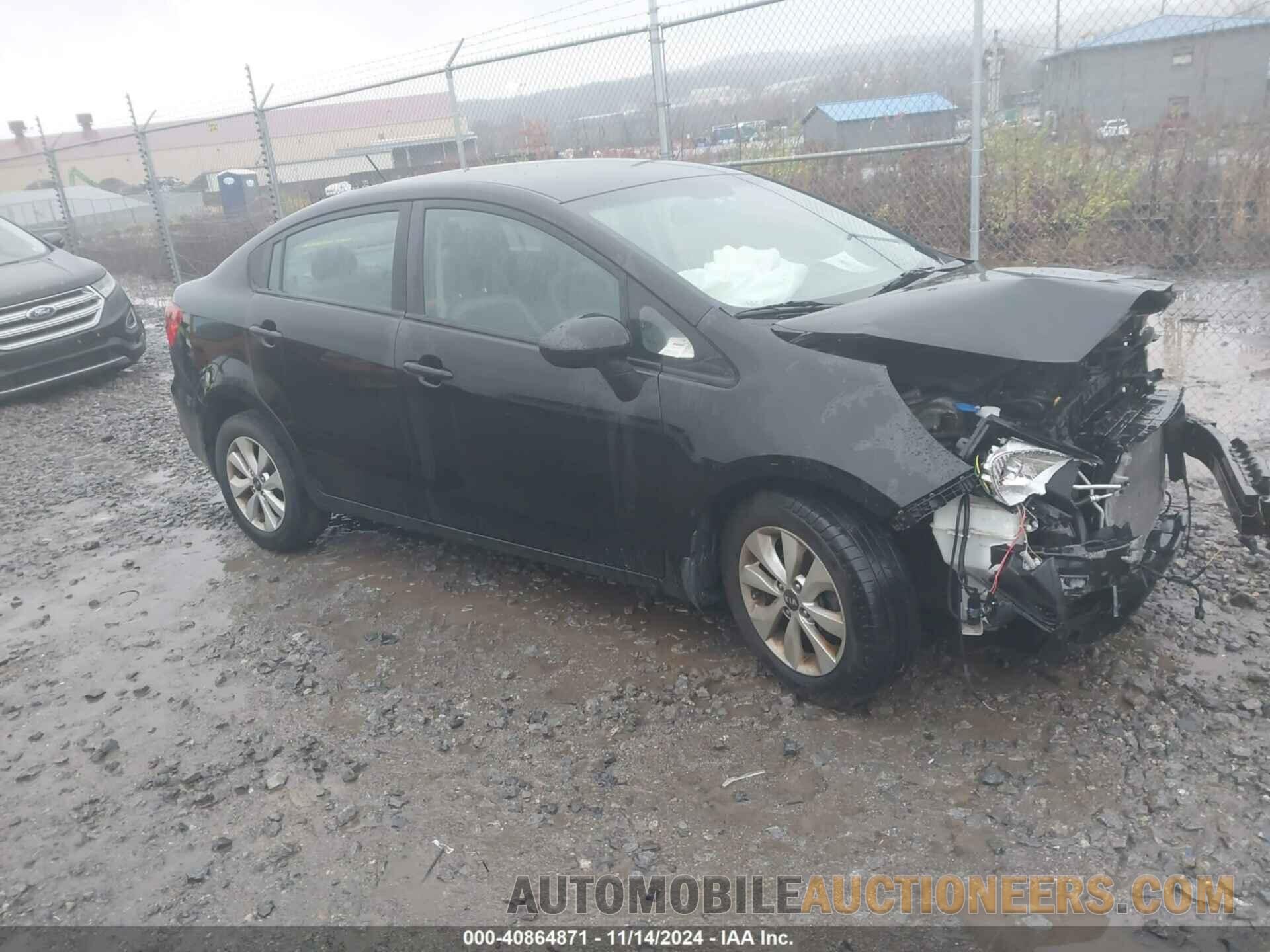 KNADN4A3XG6647268 KIA RIO 2016