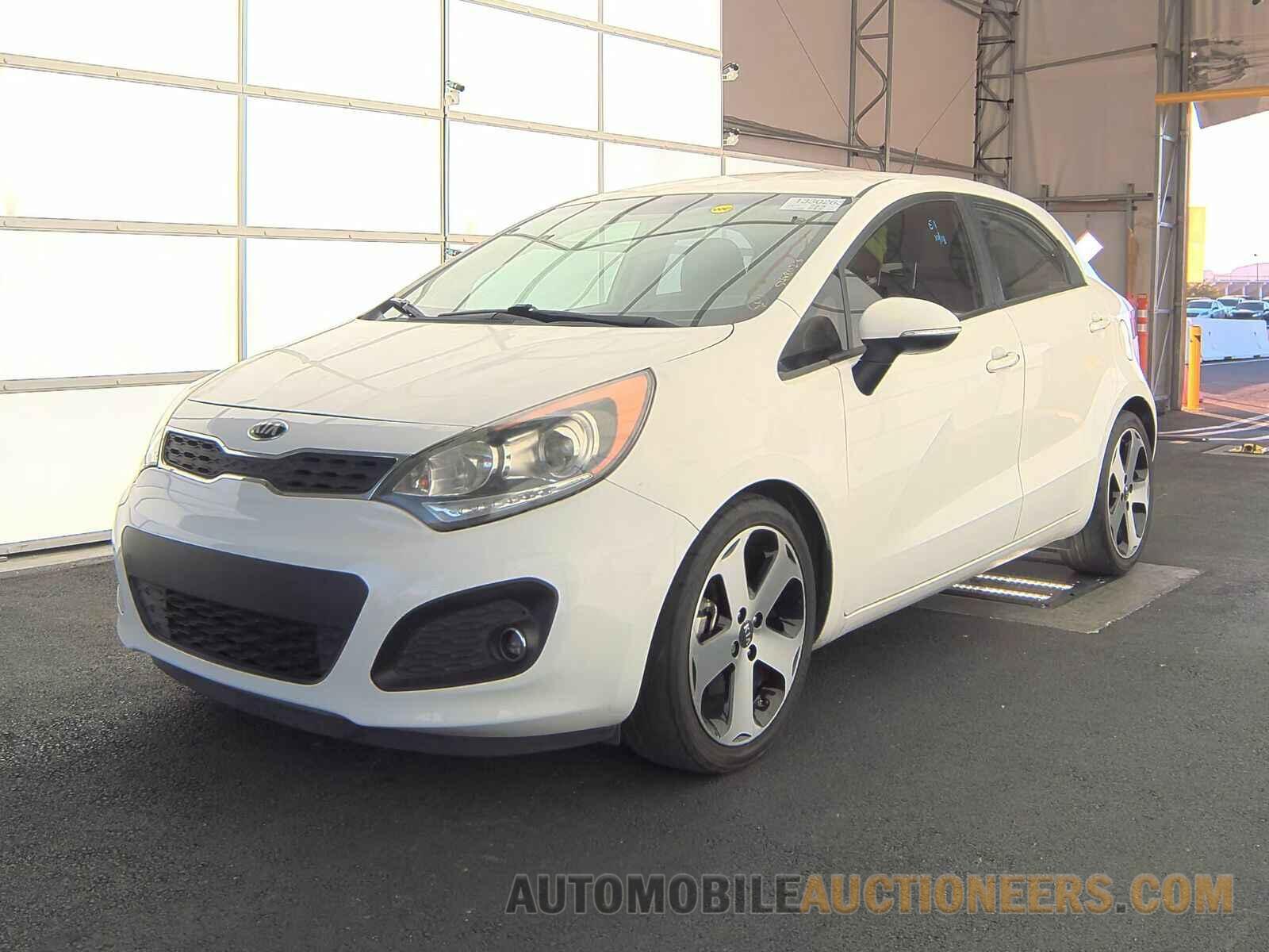 KNADN5A34F6443330 Kia Rio 5-Door 2015