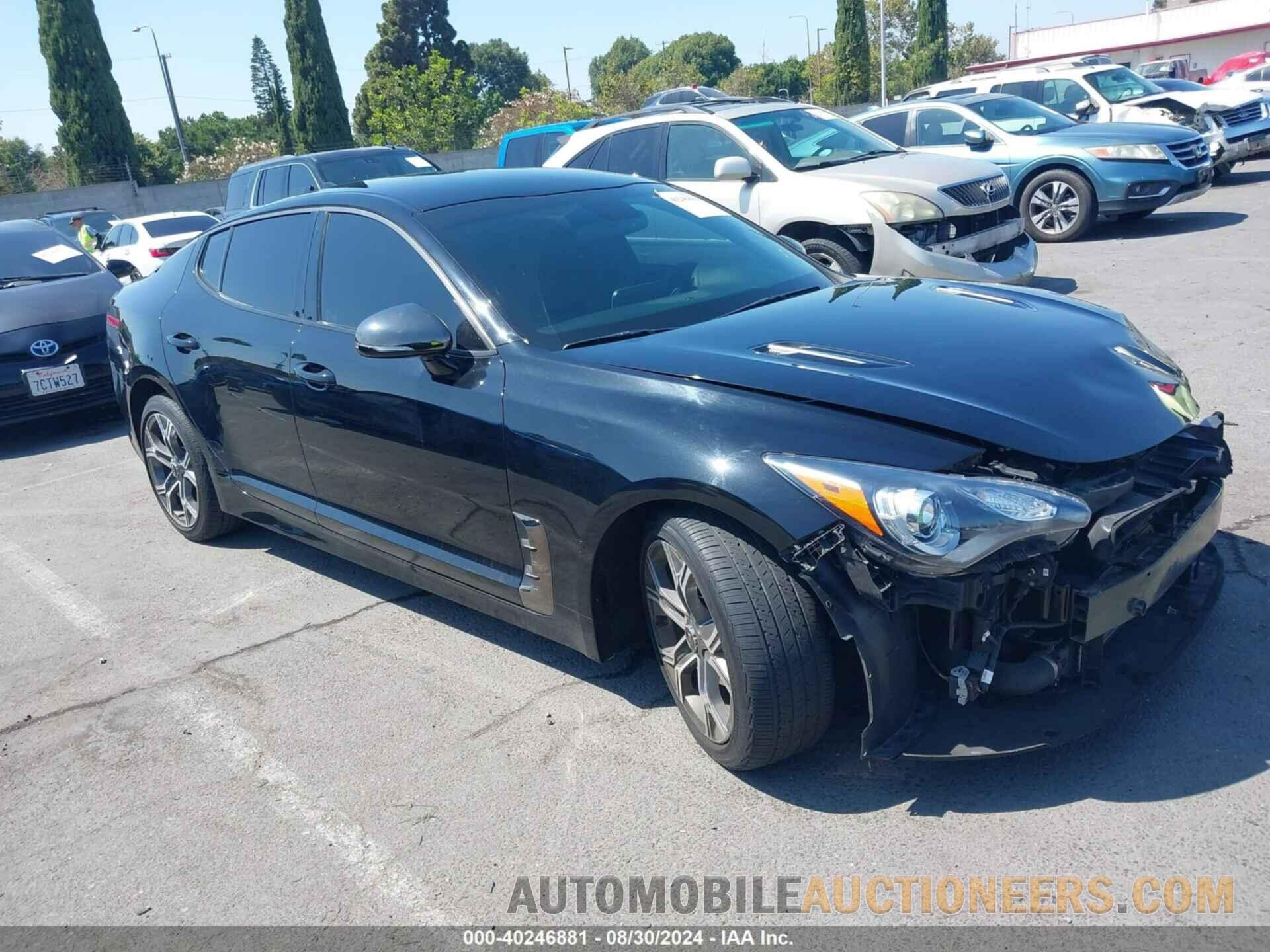 KNAE15LA0L6086820 KIA STINGER 2020