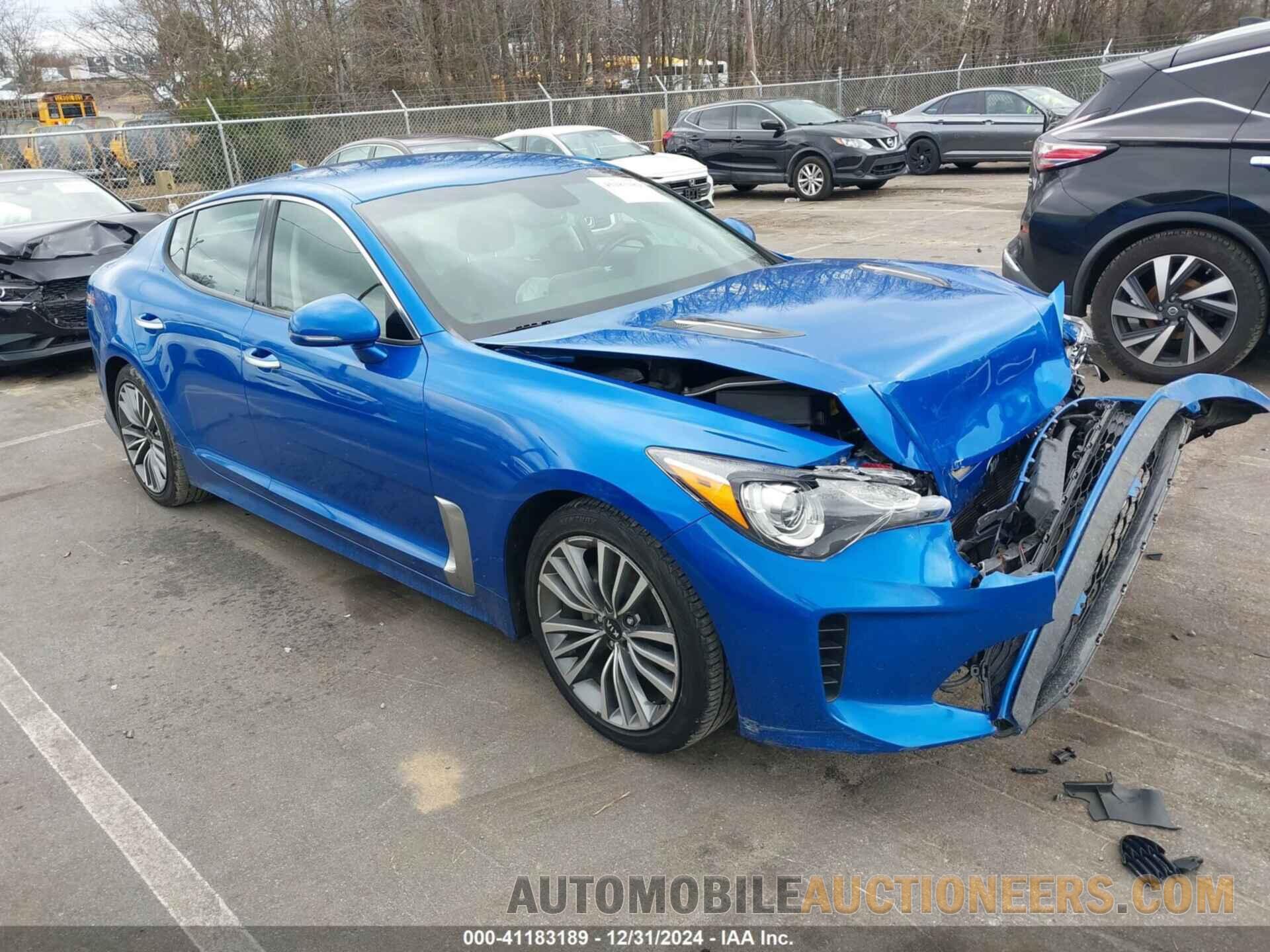 KNAE15LA1K6068132 KIA STINGER 2019