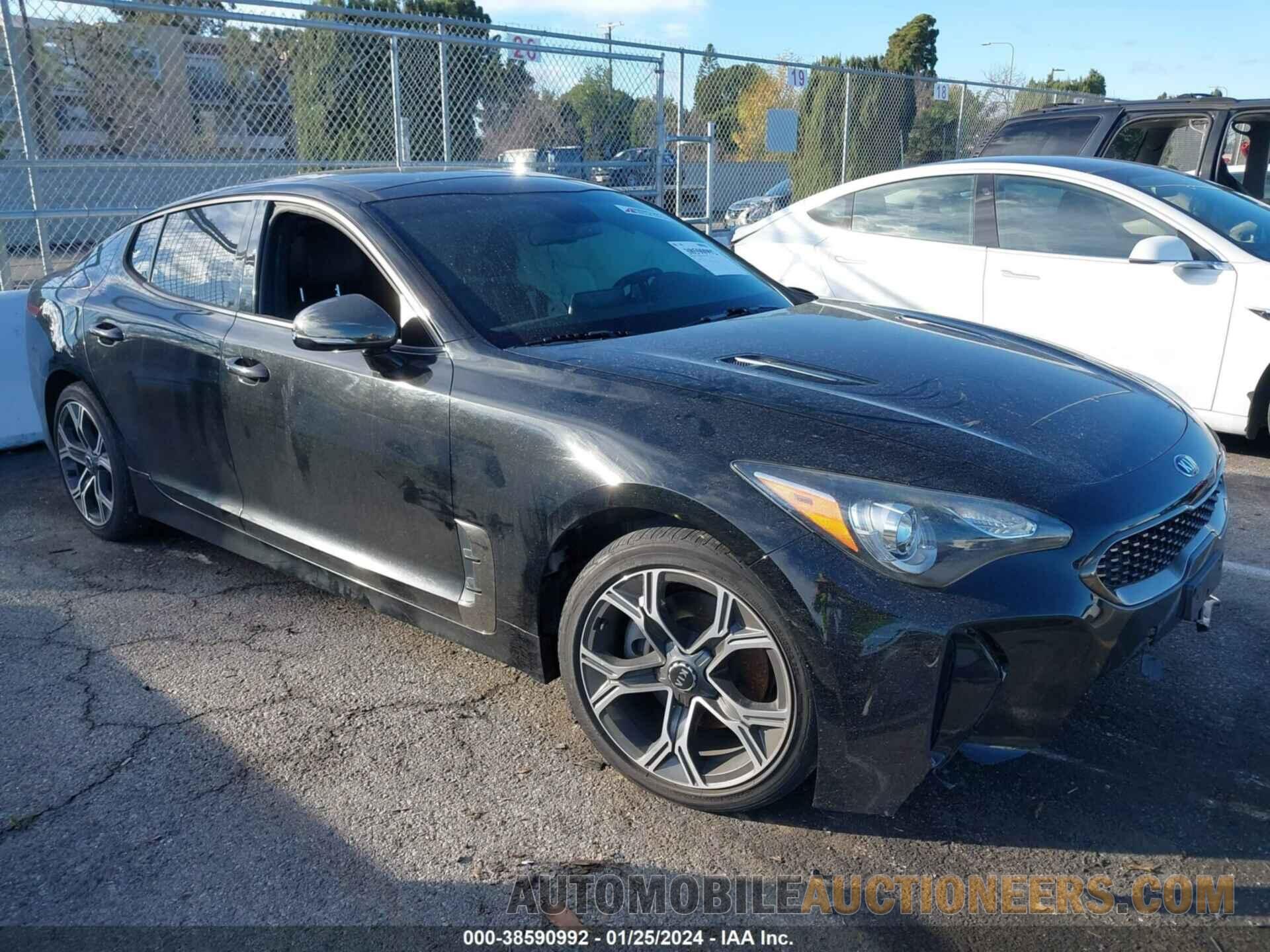 KNAE15LA1L6079133 KIA STINGER 2020